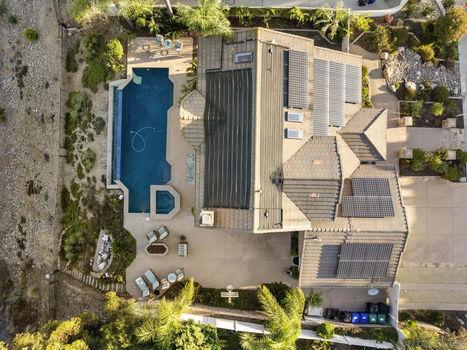 https://cdn.realtyfeed.com/cdn/127/250038032/63b989c935793eaa8a6e8c79c7dc36c1.webp