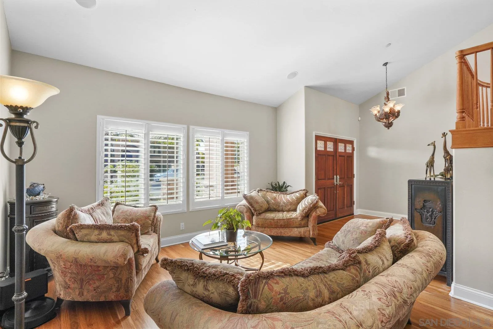 https://cdn.realtyfeed.com/cdn/127/250038032/6a11d851fc39d5ad431fc3595b2fd137.webp