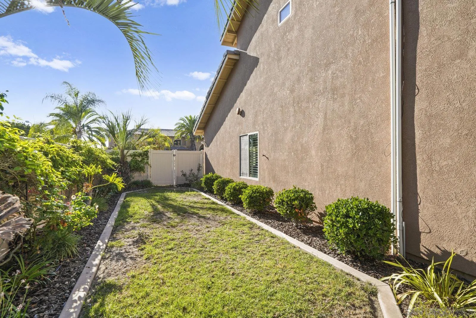 https://cdn.realtyfeed.com/cdn/127/250038032/7e84424aa042cbb8147d674e800d866c.webp