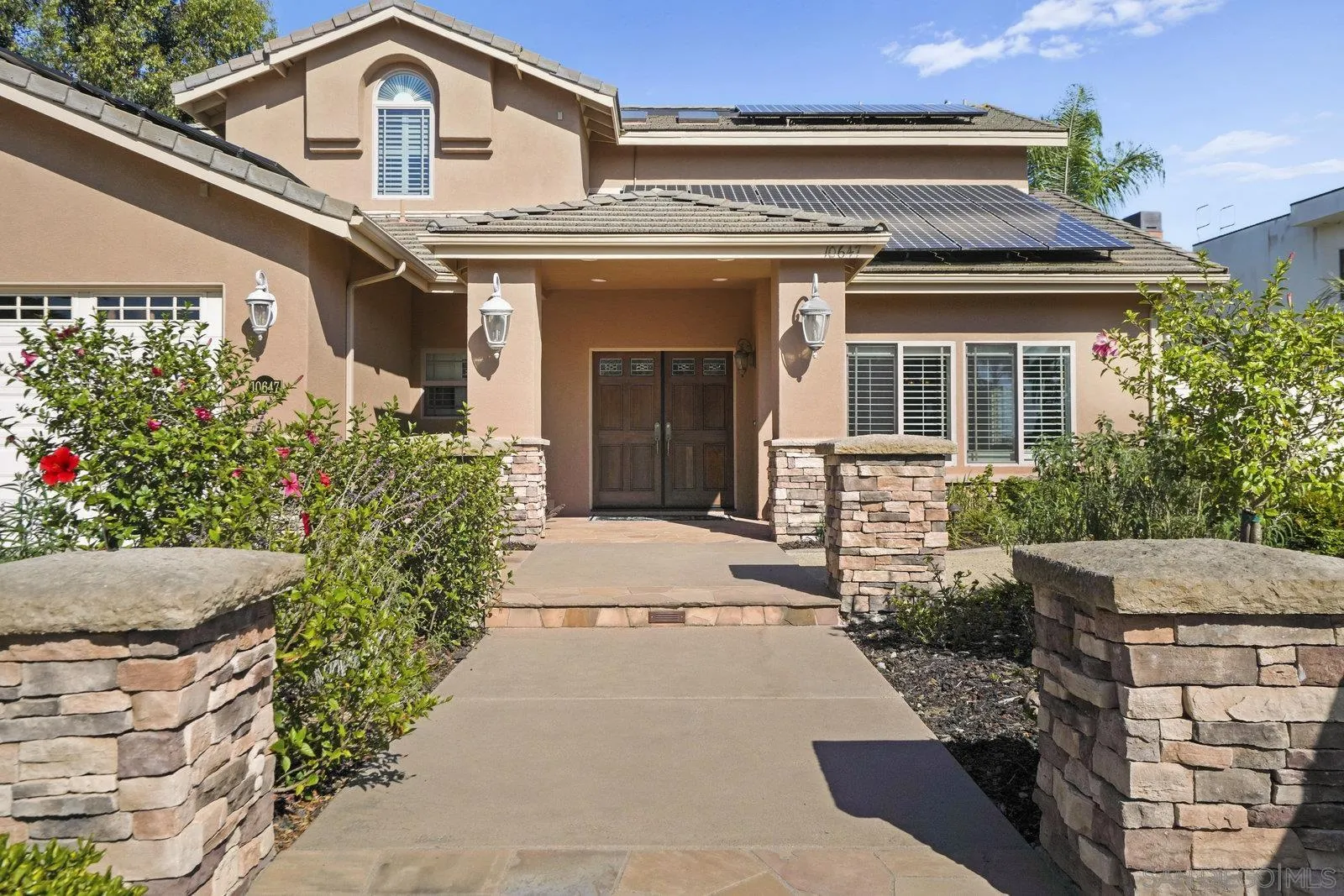 https://cdn.realtyfeed.com/cdn/127/250038032/8e40ba51be2373452215e6dd33466348.webp