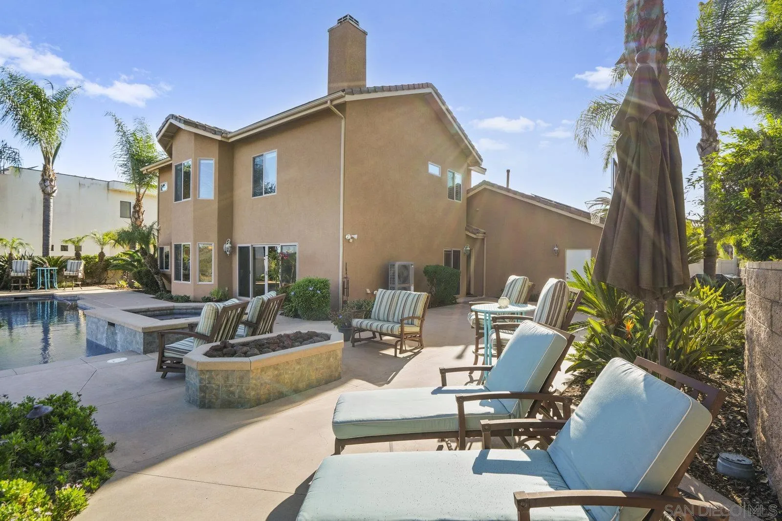 https://cdn.realtyfeed.com/cdn/127/250038032/e38a47e38c42b4aa6df94808e9014b13.webp