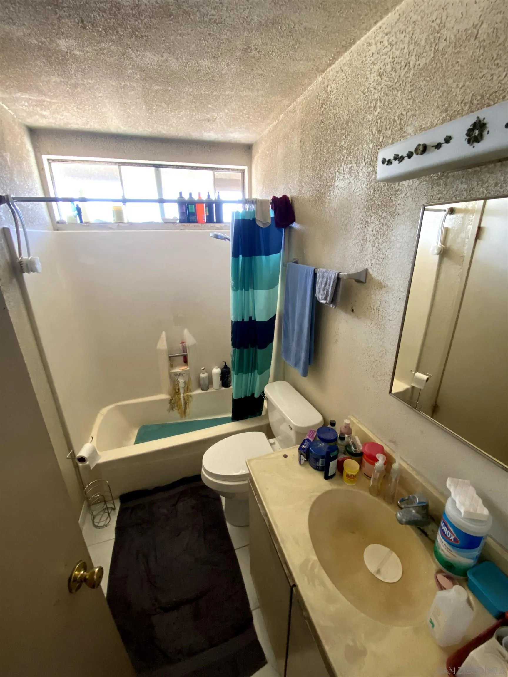 https://cdn.realtyfeed.com/cdn/127/250038035/f658f94b9eb8ab73430619dae12b31a4.webp