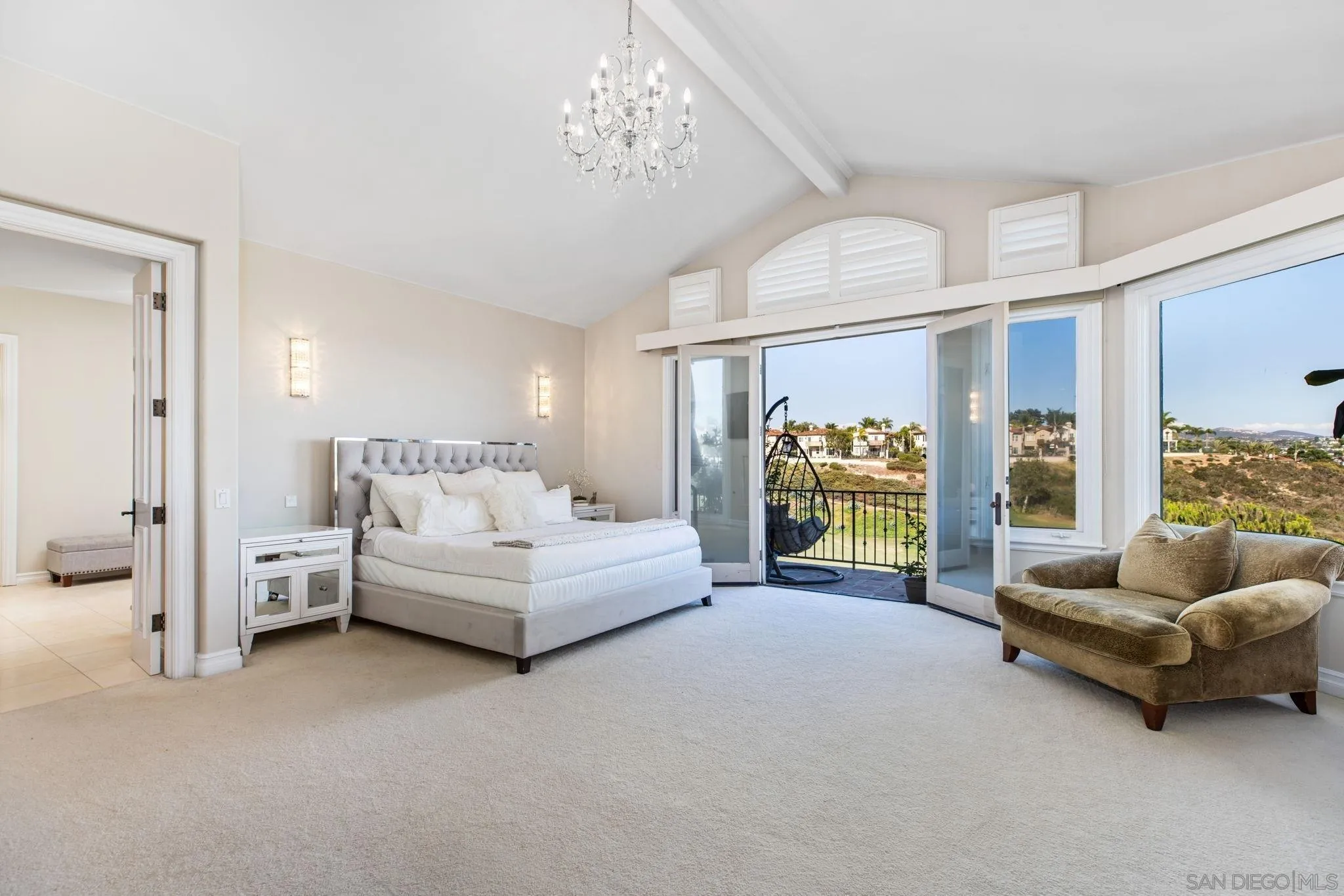 https://cdn.realtyfeed.com/cdn/127/250038036/5ae0e0c8b44c29baf9a8b4aaa3ae1b15.webp