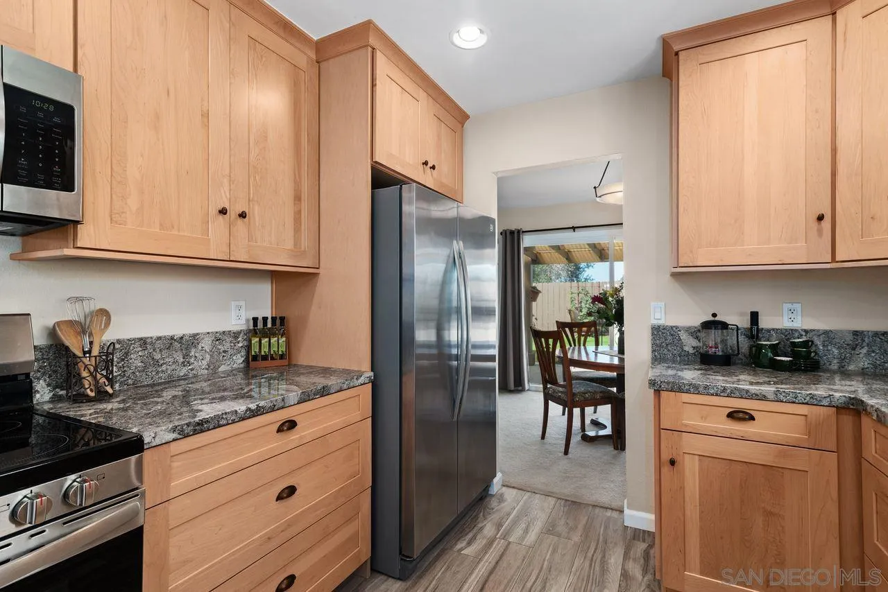 https://cdn.realtyfeed.com/cdn/127/250038041/1e5bbc4231c8363347d58f941310f6e9.webp