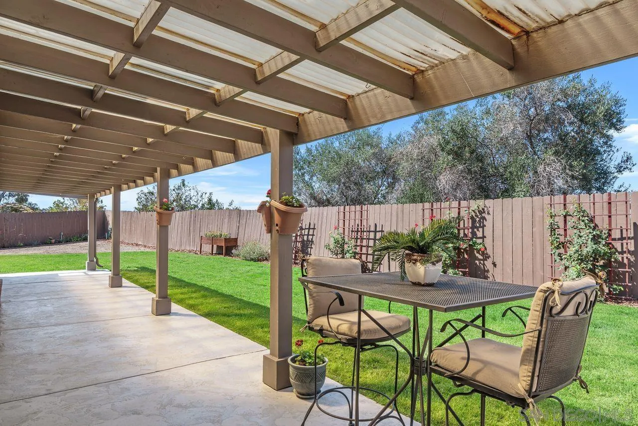 https://cdn.realtyfeed.com/cdn/127/250038041/25a9a1f90f934bde38e6a2cd0d73cb72.webp