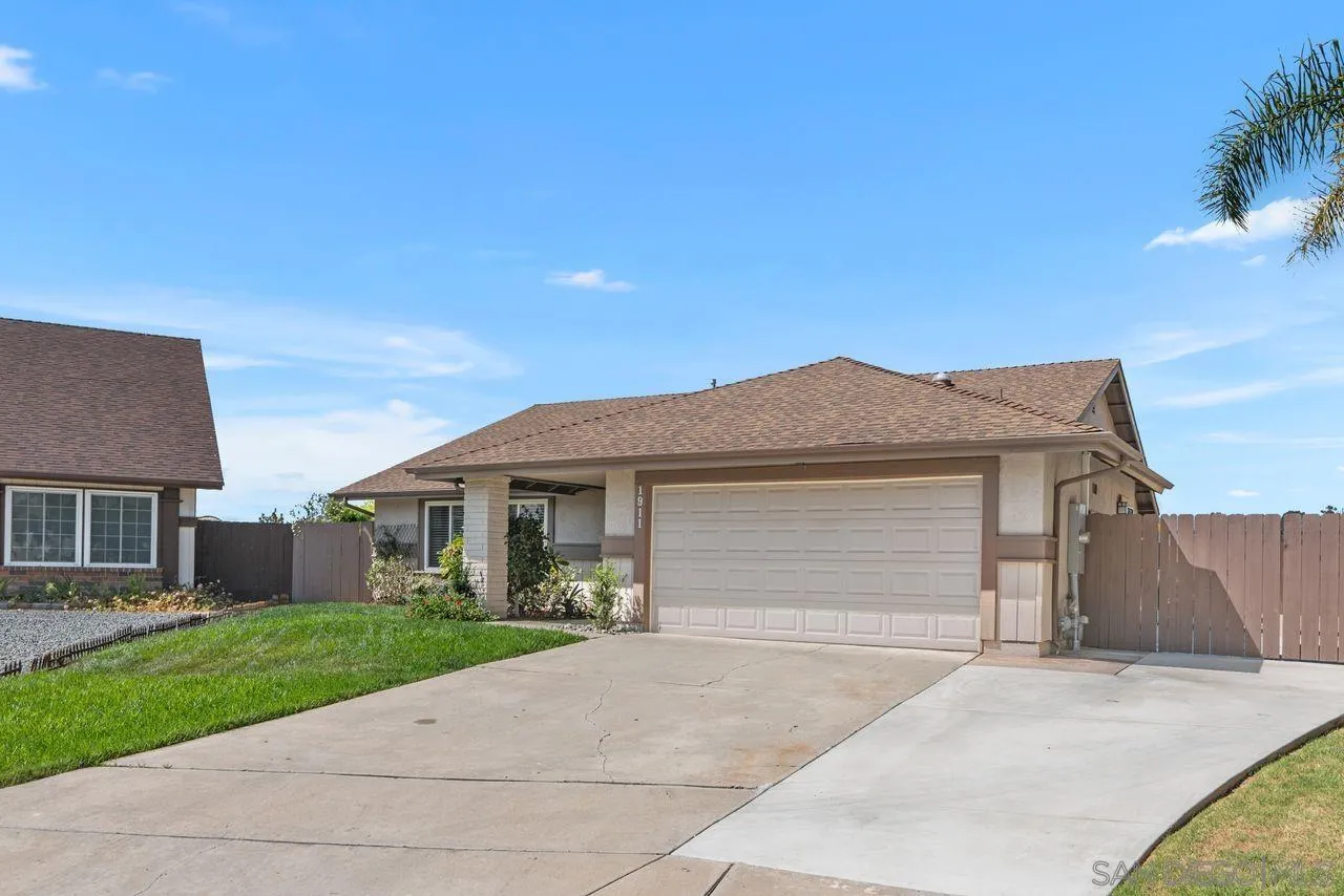 https://cdn.realtyfeed.com/cdn/127/250038041/e2e8c61e2065c1d288507c5768ffbda3.webp