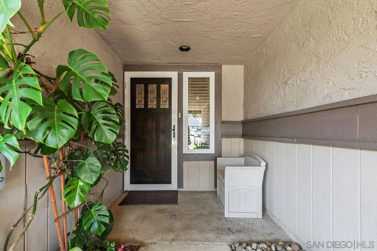https://cdn.realtyfeed.com/cdn/127/250038041/e929076933d9b2746f1ab140bfbb191f.webp