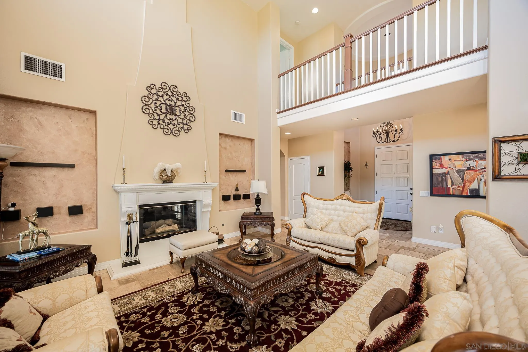 https://cdn.realtyfeed.com/cdn/127/250038053/36b1253204820e77250699ec642719c9.webp