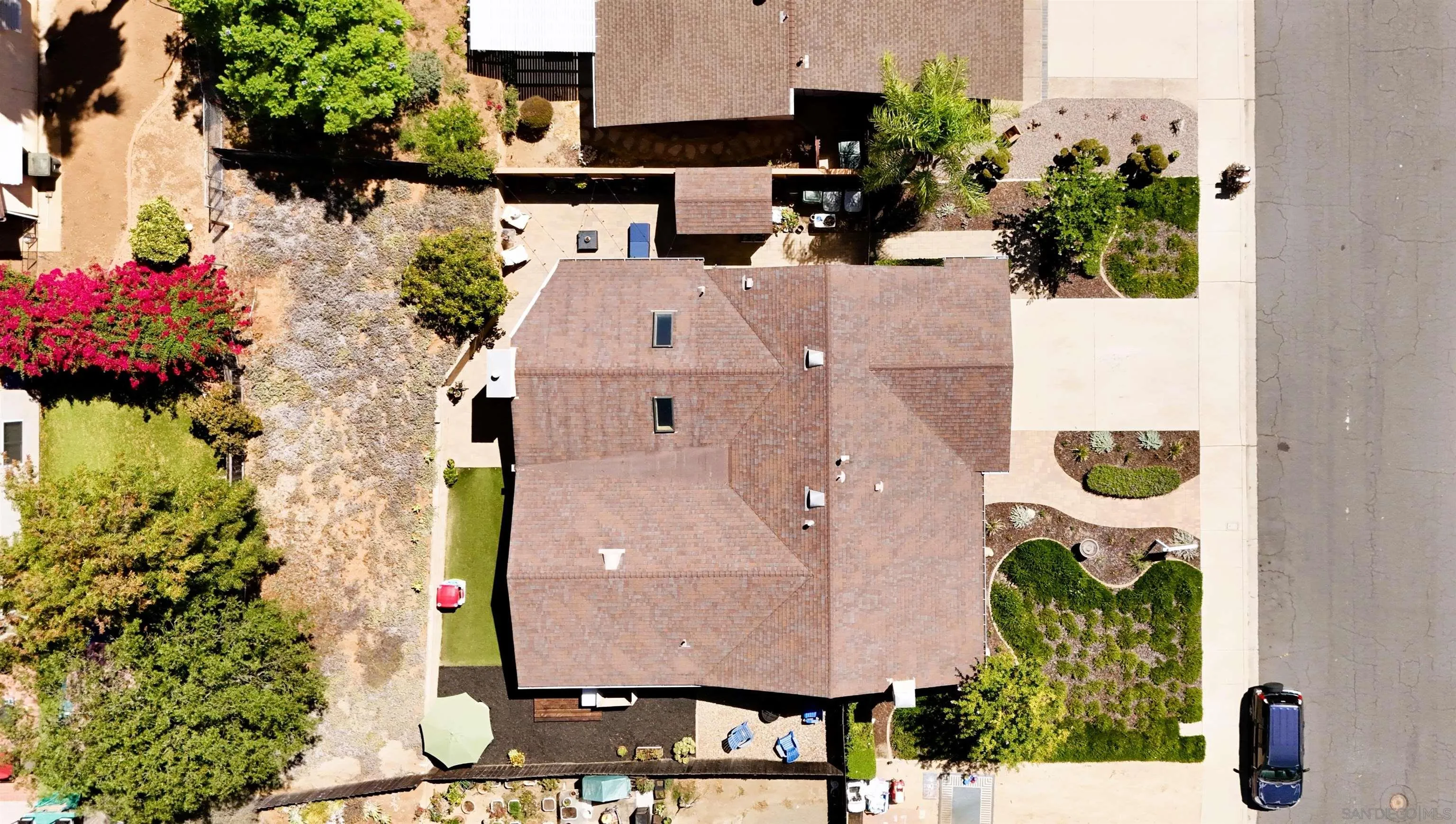 https://cdn.realtyfeed.com/cdn/127/250038075/2c473a743740cfdf0c6b0cfda97ec629.webp