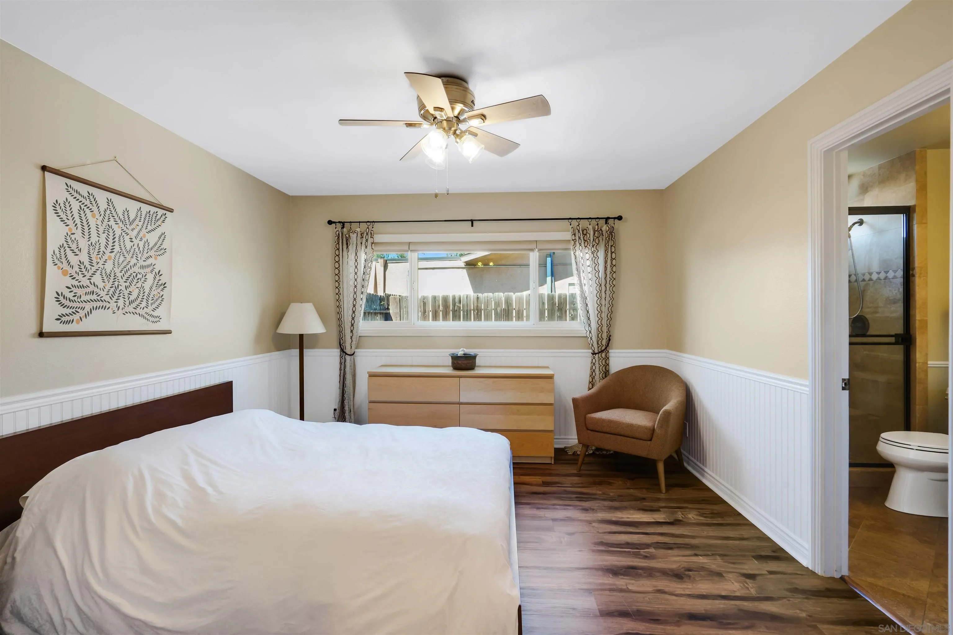https://cdn.realtyfeed.com/cdn/127/250038075/2ffabfd57fdfbf22ce8d647a24a7a8c2.webp