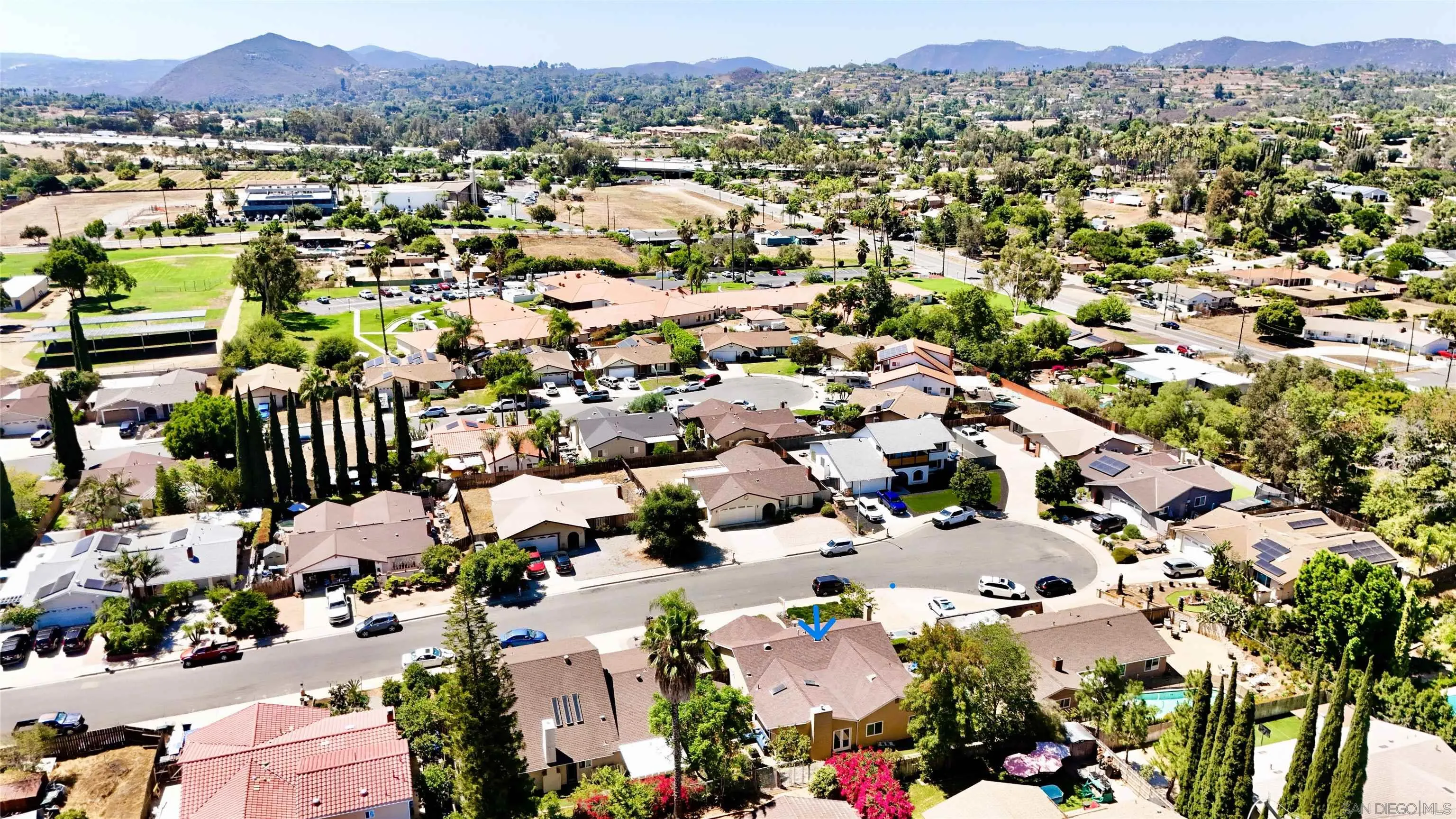 https://cdn.realtyfeed.com/cdn/127/250038075/fe862a5ba836785550499d2b1653f0ba.webp