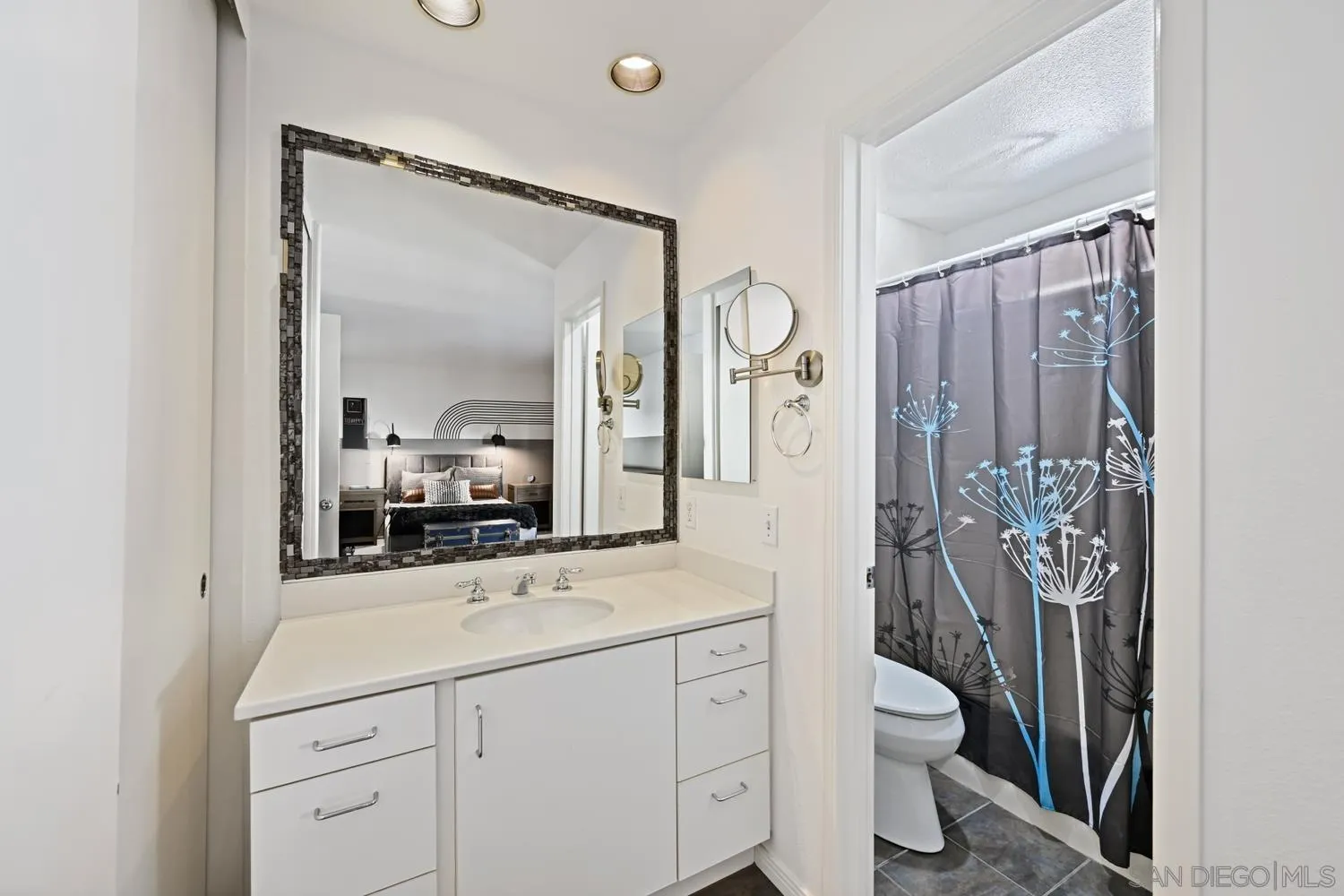 Photo #8: 250038078 Listing: Photo #8