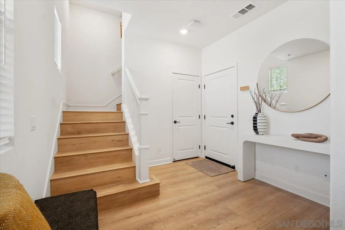 https://cdn.realtyfeed.com/cdn/127/250038081/7c4265ca0cf1e890942629e079fb3119.webp