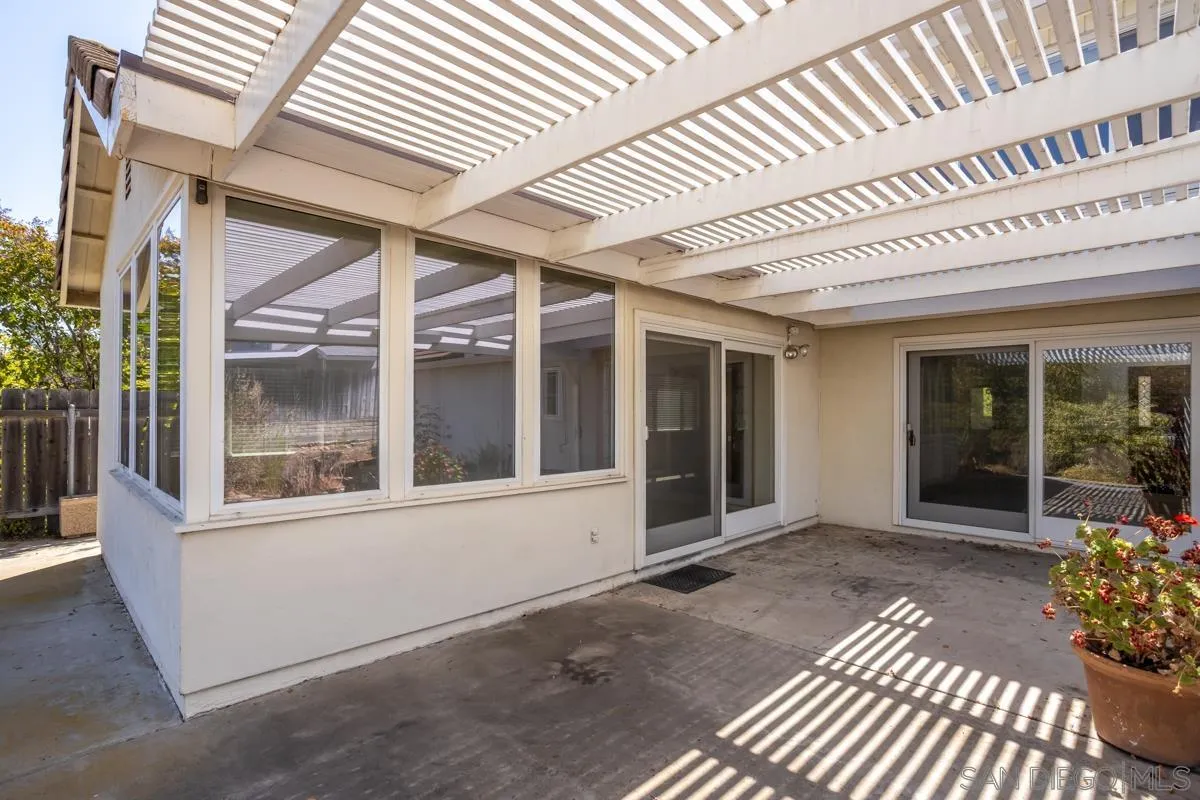 https://cdn.realtyfeed.com/cdn/127/250038083/09651c570f9bf6bb14c2c7dcee27e754.webp
