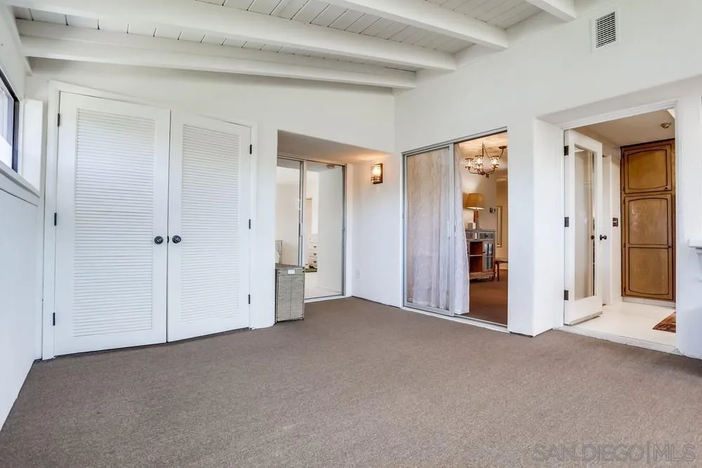 https://cdn.realtyfeed.com/cdn/127/250038086/07f73f4d6845e13694e2506423ef723c.webp
