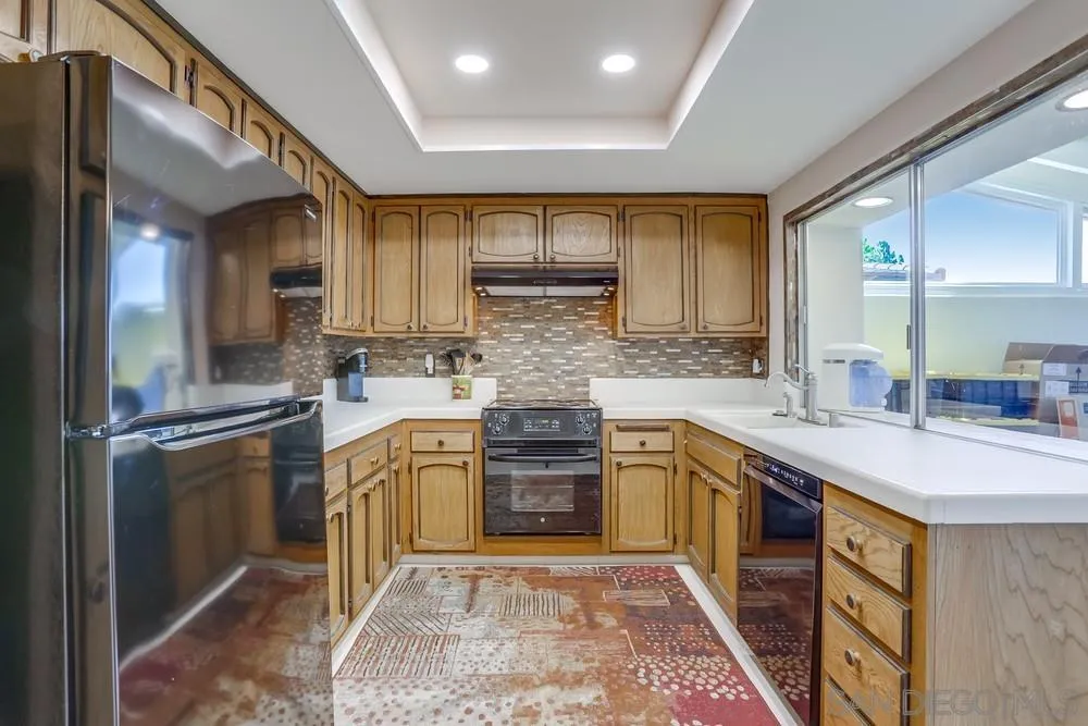 https://cdn.realtyfeed.com/cdn/127/250038086/1142cdd7f9a7f0b9ec65e8e15814f4b5.webp
