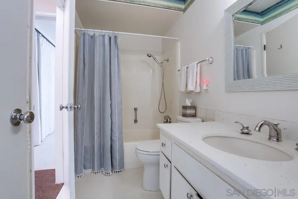 https://cdn.realtyfeed.com/cdn/127/250038086/9a3d3935221dd7251588bd65609b1194.webp