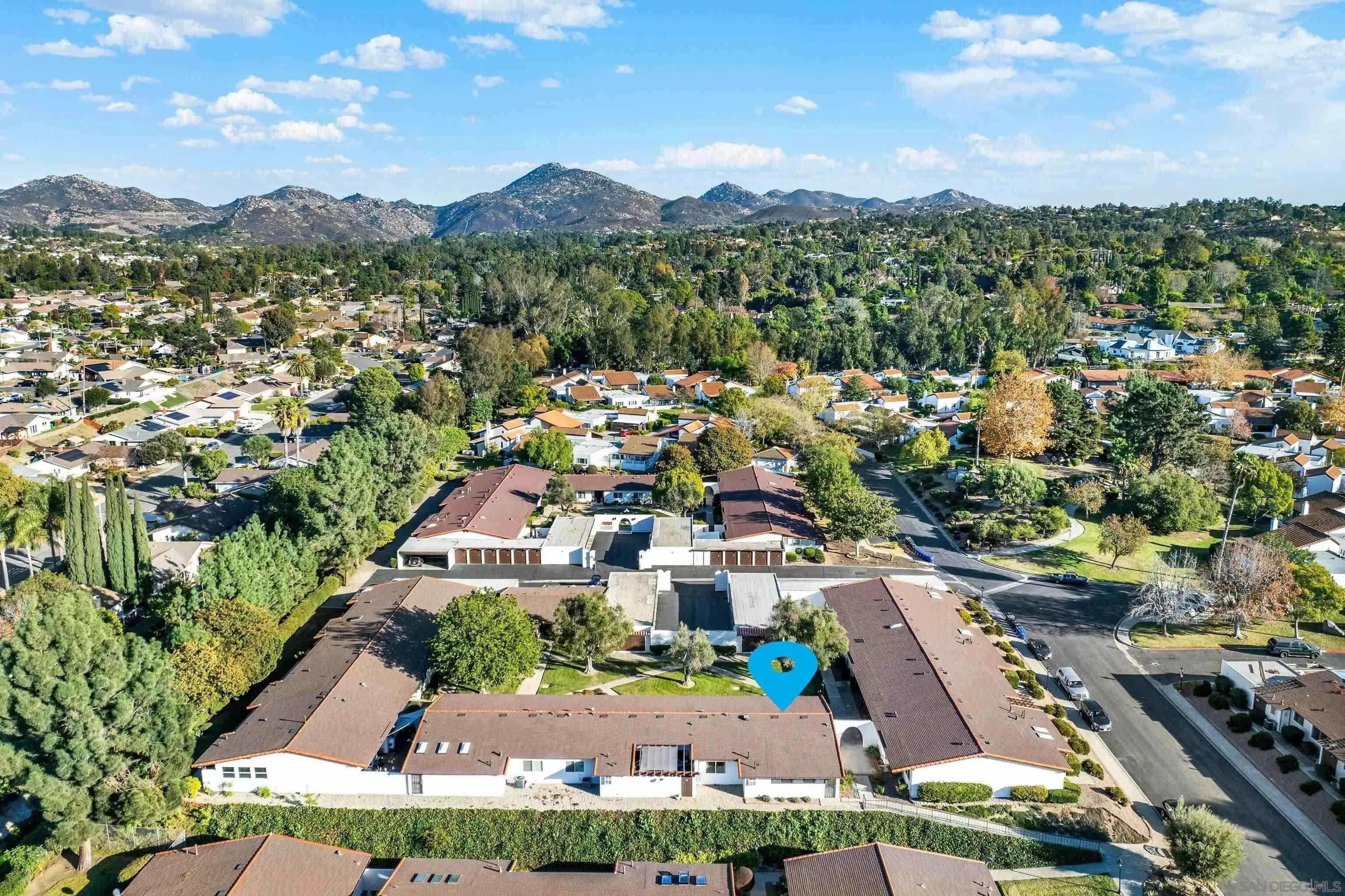 https://cdn.realtyfeed.com/cdn/127/250038086/edabb760714a58189e49779e9890dad5.webp
