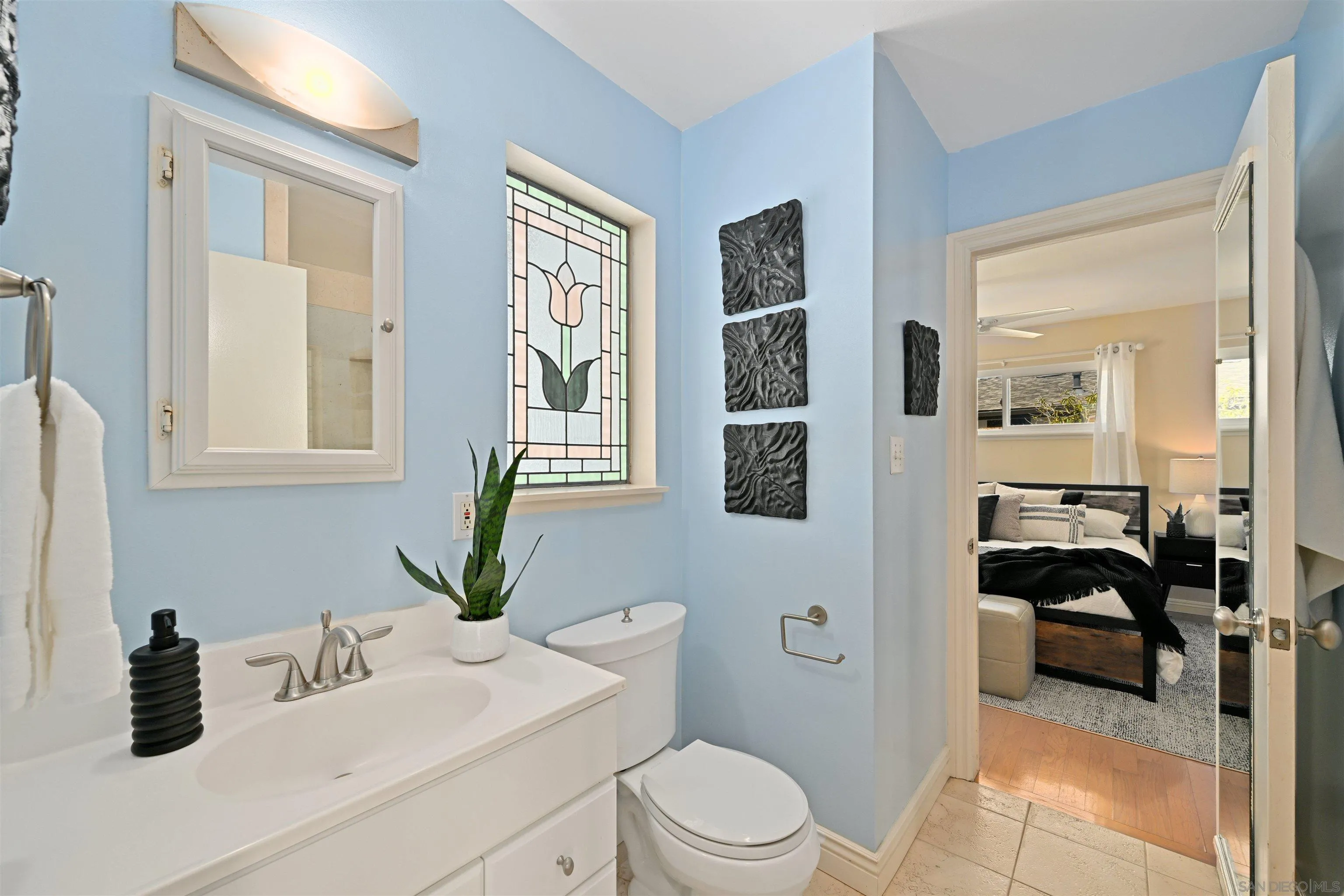 https://cdn.realtyfeed.com/cdn/127/250038090/c9711fa9a01a1b2ce363fd8840606bb2.webp
