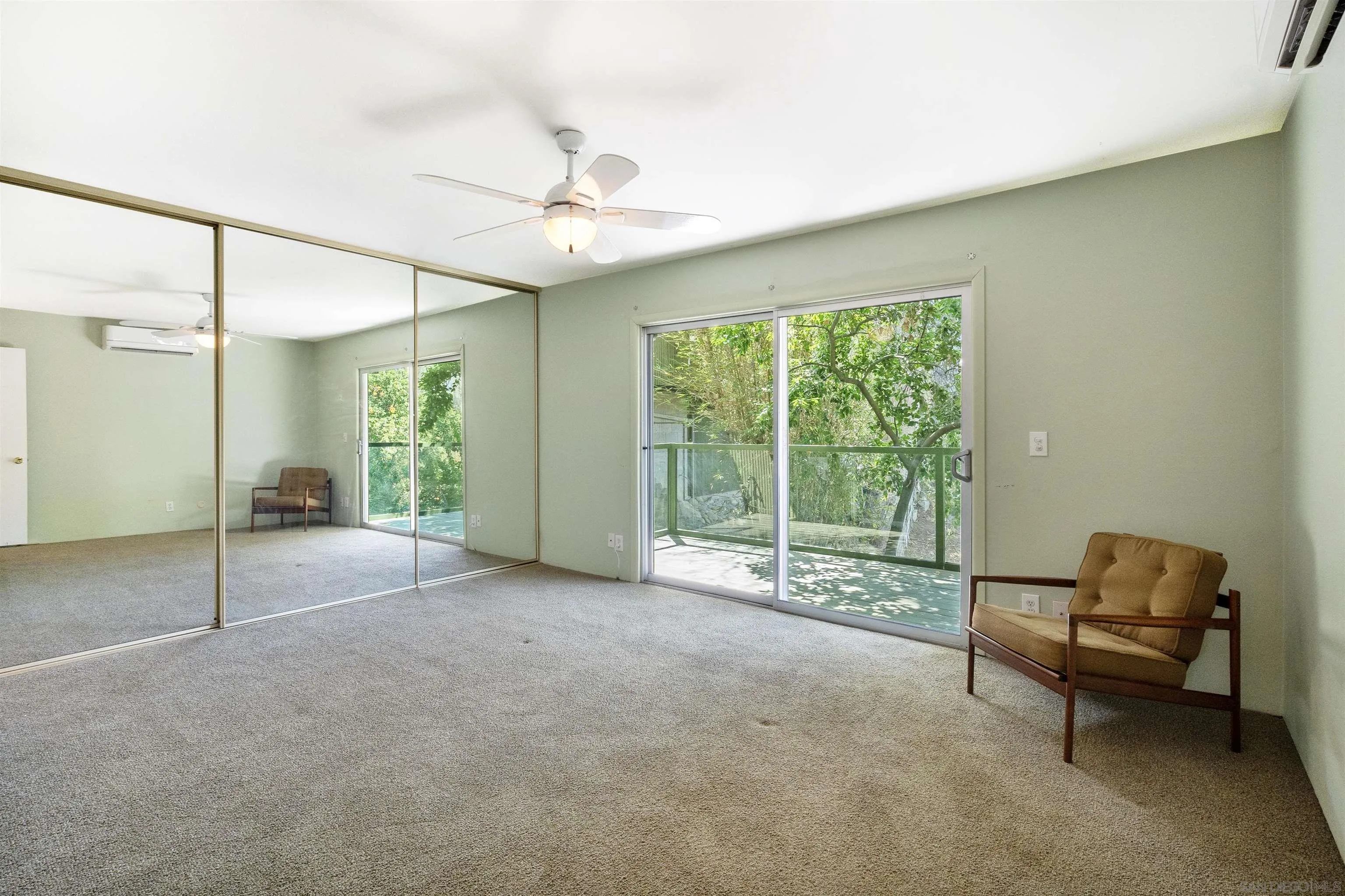 https://cdn.realtyfeed.com/cdn/127/250038093/5a22544be9cec5fbd28edd624f1bd081.webp
