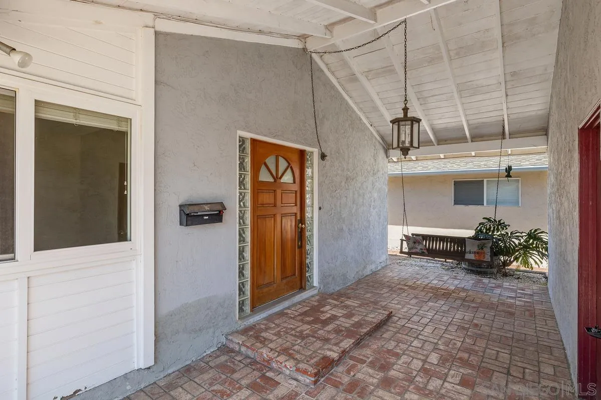 https://cdn.realtyfeed.com/cdn/127/250038095/5d6cc9a0aa6849841df7543956b9856a.webp