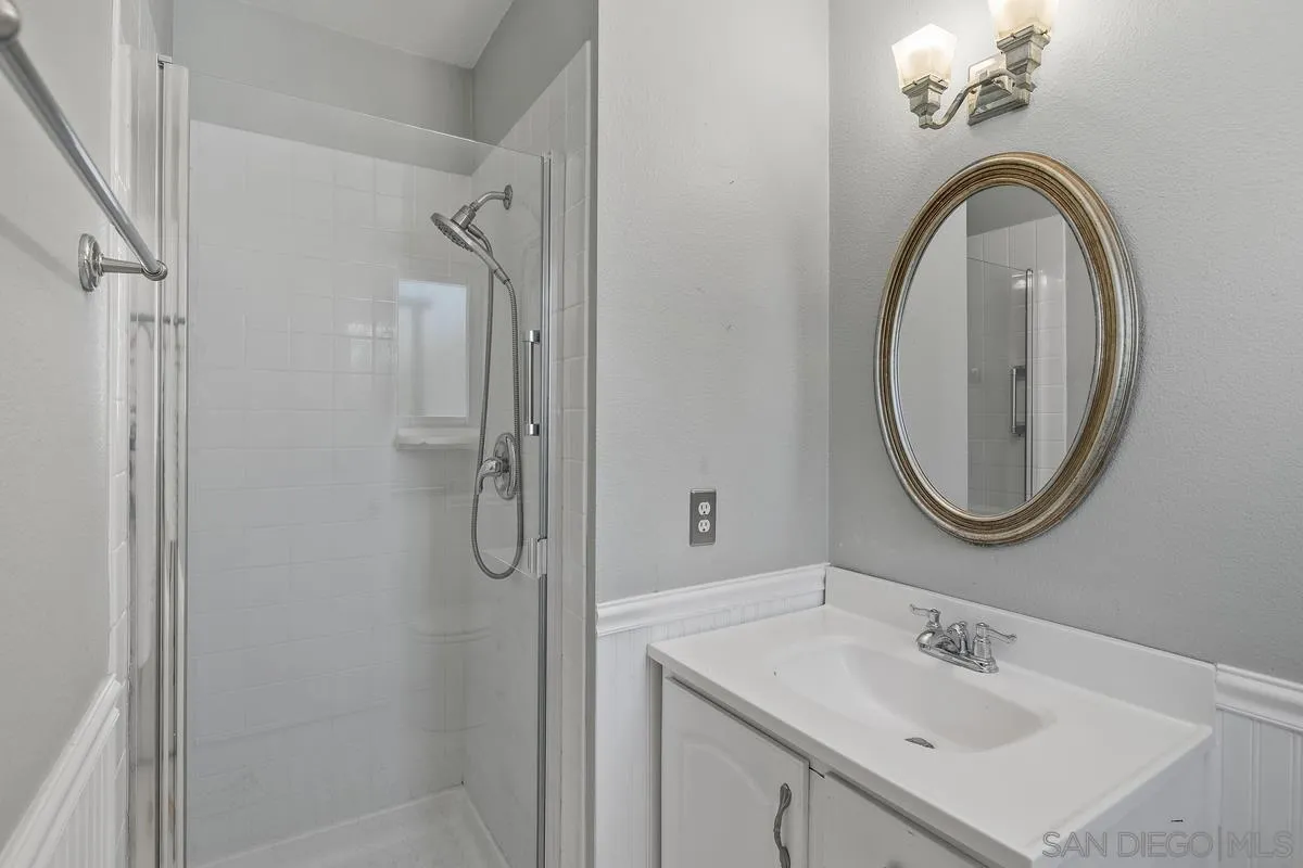 https://cdn.realtyfeed.com/cdn/127/250038095/aca662284ab897309090eb7d90be54be.webp