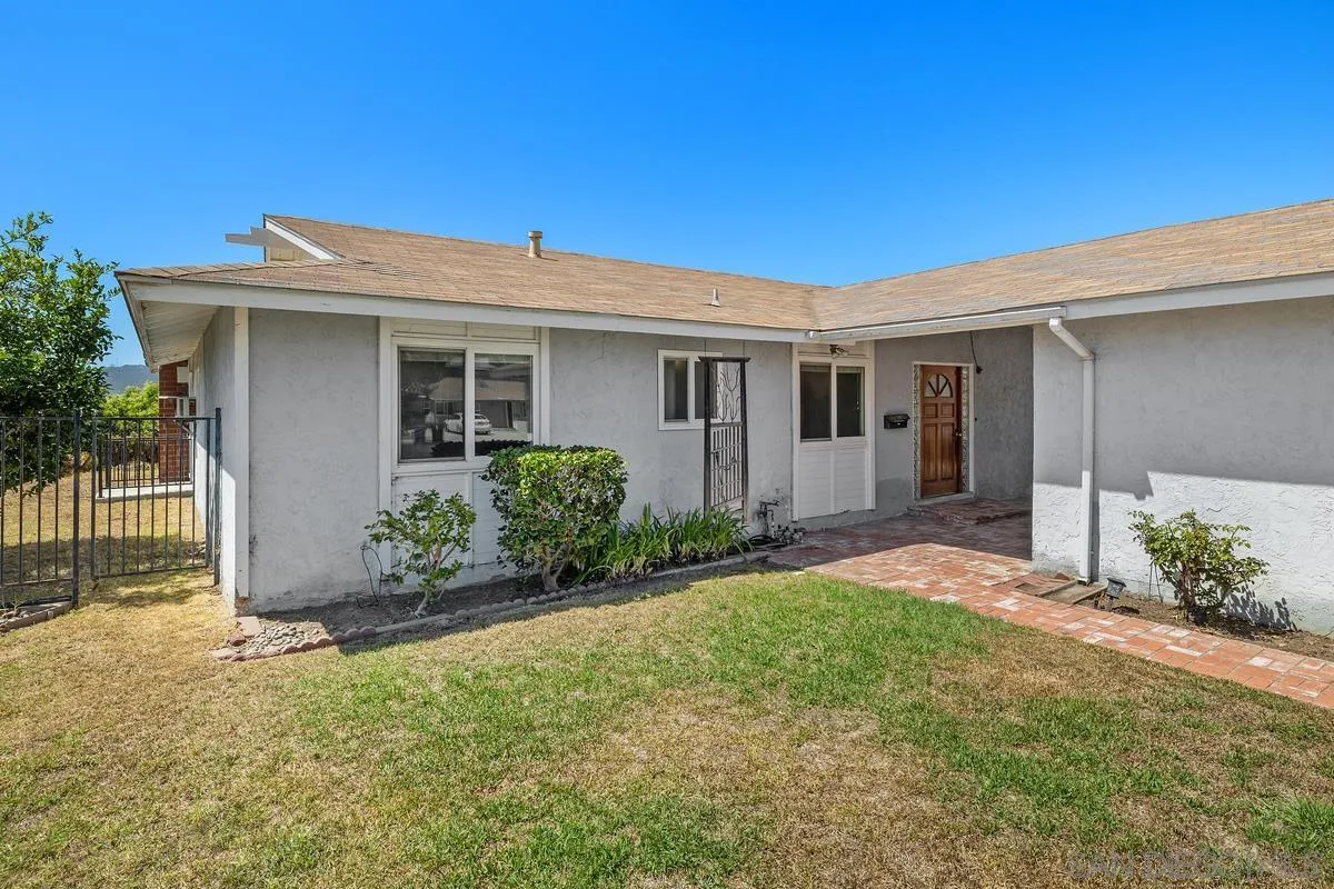 https://cdn.realtyfeed.com/cdn/127/250038095/bde057e8ad9e6f6a58f23722792f73a1.webp