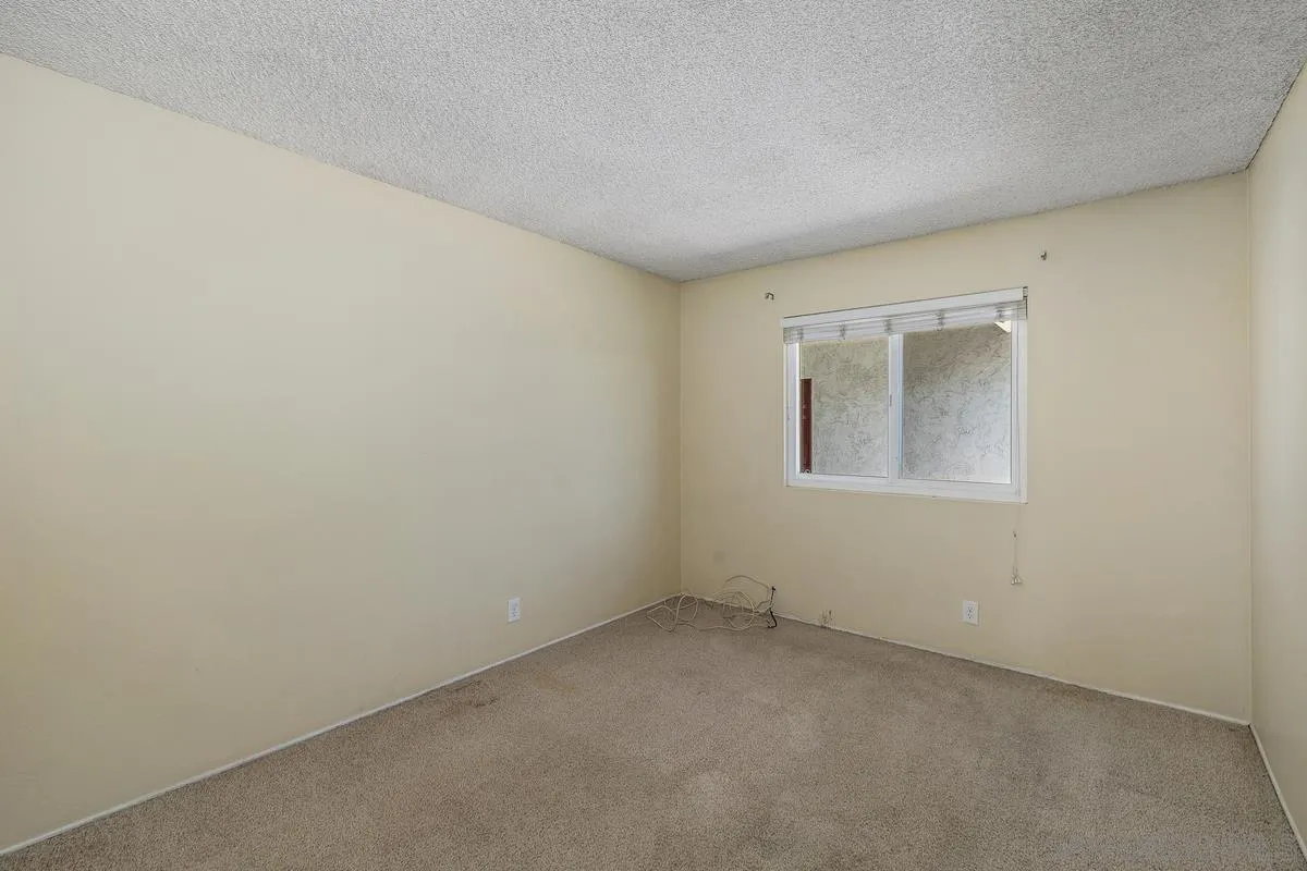 https://cdn.realtyfeed.com/cdn/127/250038095/f756c8535e8894fffbbbb6b8ee5cc566.webp