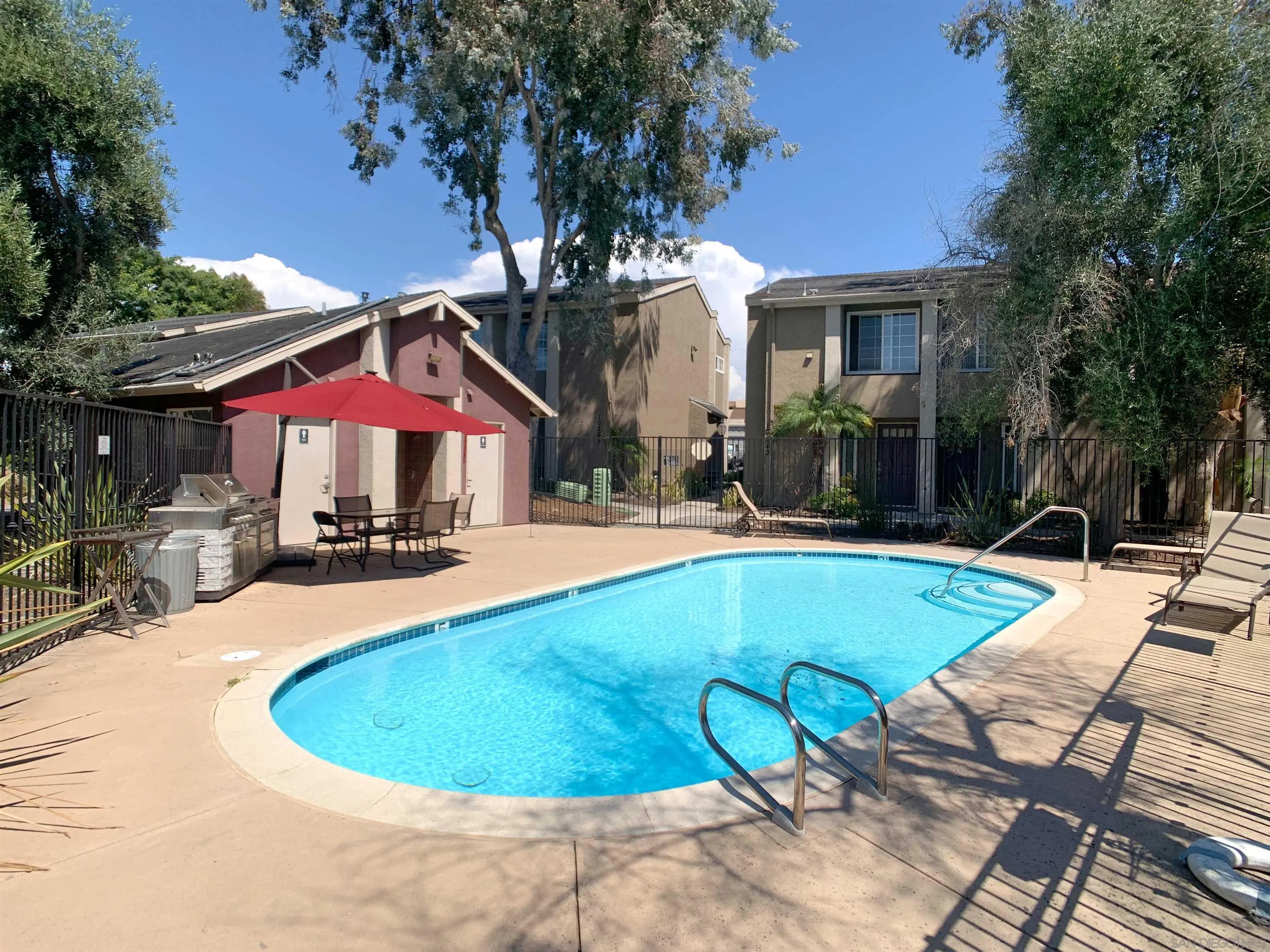https://cdn.realtyfeed.com/cdn/127/250038103/e83764e99d0210867e9aad1a52277e40.webp