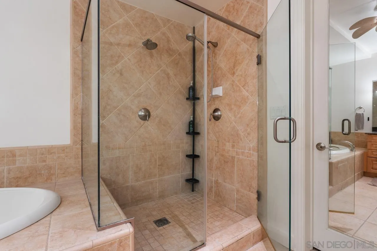 https://cdn.realtyfeed.com/cdn/127/250038104/eb7f6500f897d2a850dbc527e65707bc.webp