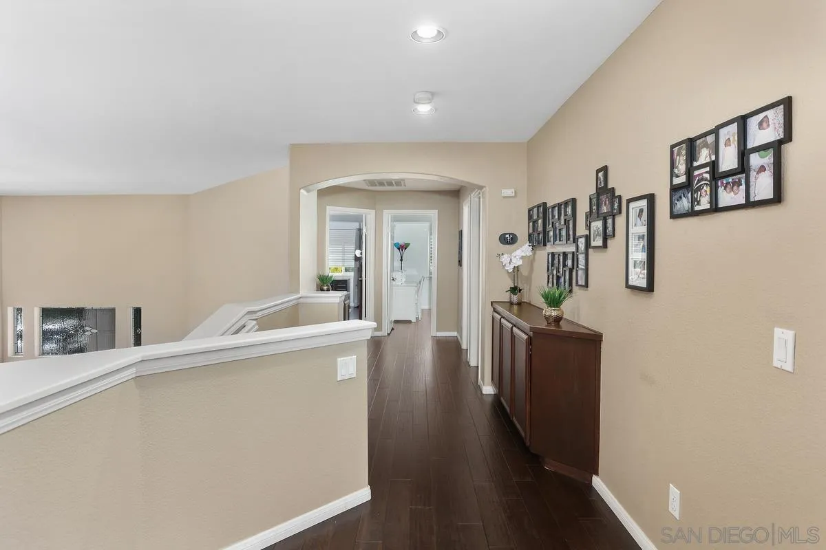 https://cdn.realtyfeed.com/cdn/127/250038111/0d86bb4f68c8ca4f79882b08f8b5d7c0.webp