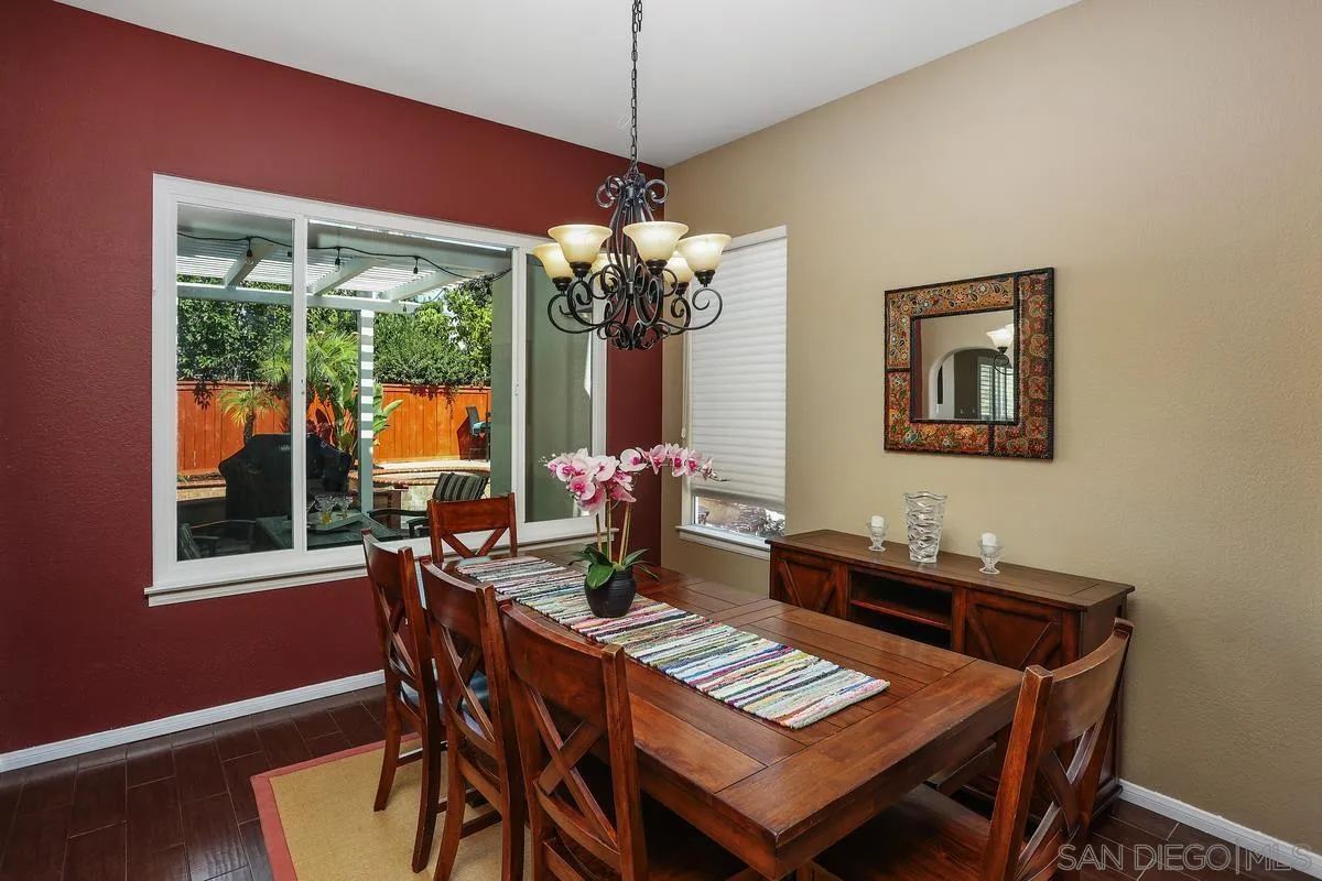 https://cdn.realtyfeed.com/cdn/127/250038111/45e910205a3ddd001f87e7a78a9e306f.webp