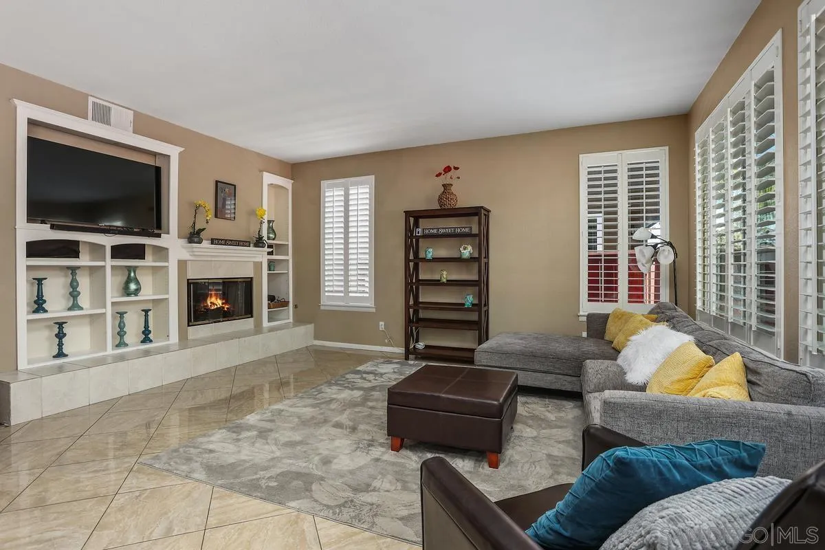 https://cdn.realtyfeed.com/cdn/127/250038111/b2907f41451fd7e5e535920a85a61630.webp