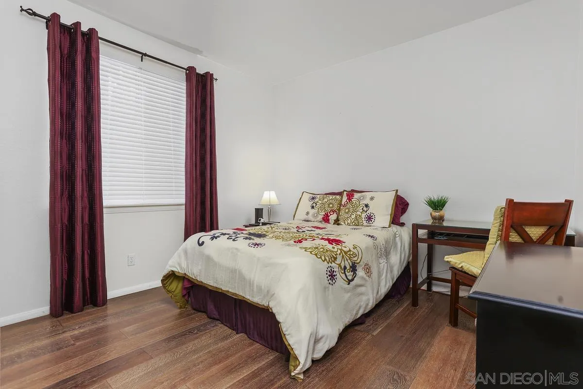 https://cdn.realtyfeed.com/cdn/127/250038111/ebc2aea8854067dc2b0e020fa3b4c693.webp