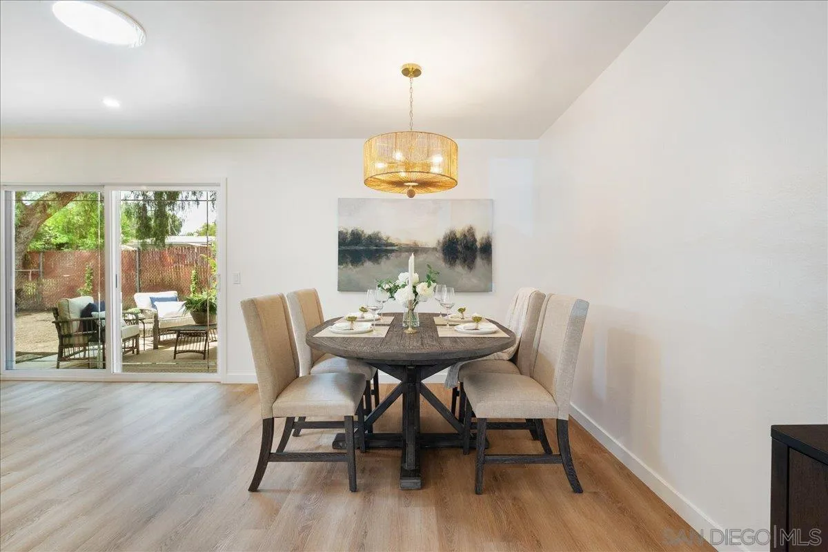 https://cdn.realtyfeed.com/cdn/127/250038112/bc1dbec528e80234c959acc5e730a8de.webp