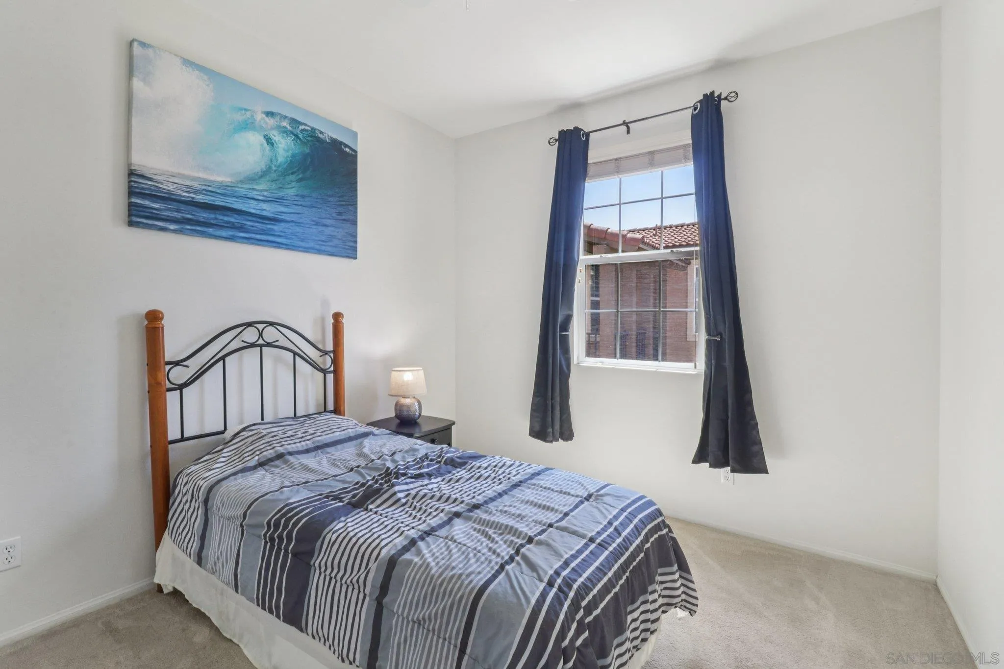 https://cdn.realtyfeed.com/cdn/127/250038117/64bbfe4733e2c86aa5c9f81603c7d3e1.webp