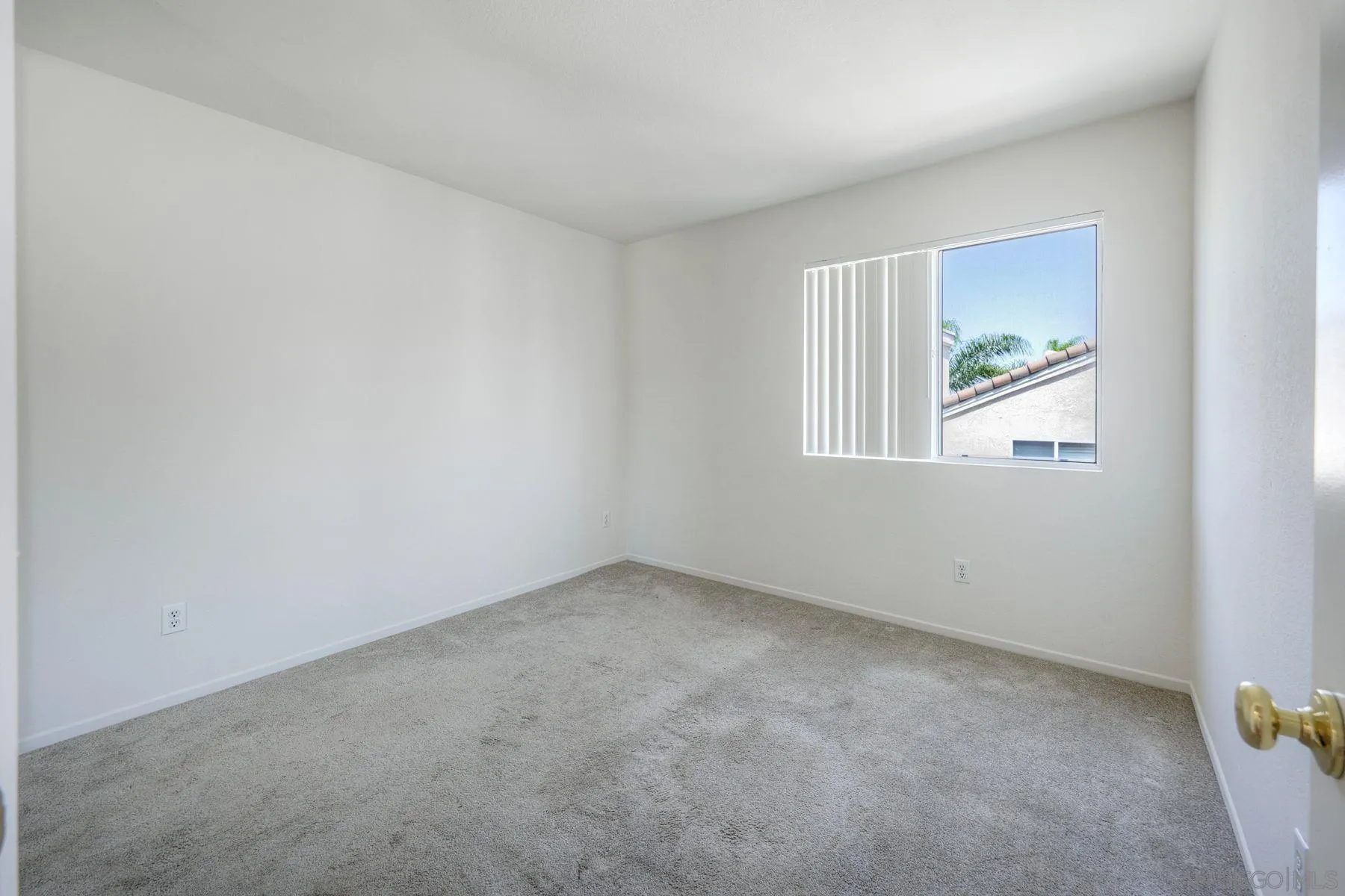 https://cdn.realtyfeed.com/cdn/127/250038118/7a98a4e9dd3ea1f4a888dfdf630170aa.webp