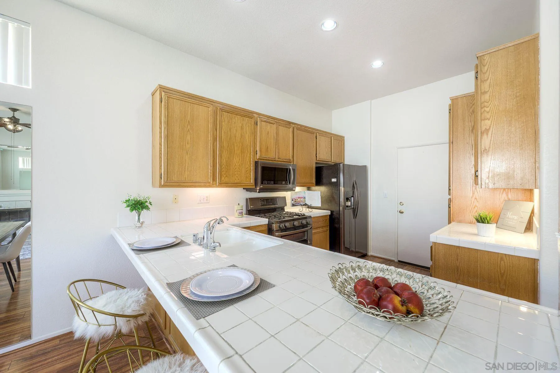 https://cdn.realtyfeed.com/cdn/127/250038118/9191b500246d3d321656f159f2e35234.webp