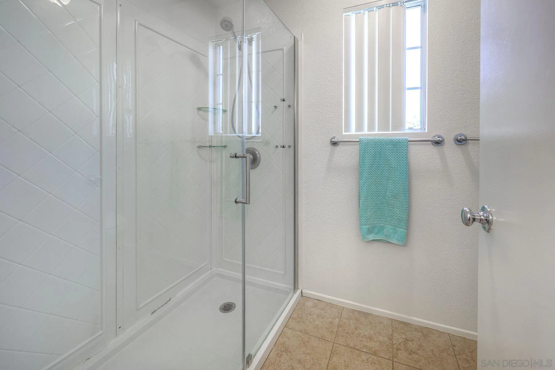 https://cdn.realtyfeed.com/cdn/127/250038118/e9cd90a6caa518001eee4b73882b546e.webp
