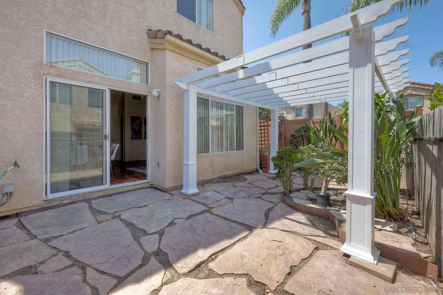 https://cdn.realtyfeed.com/cdn/127/250038118/f5172785e8baf3cee7345c9ad6c73fbd.webp