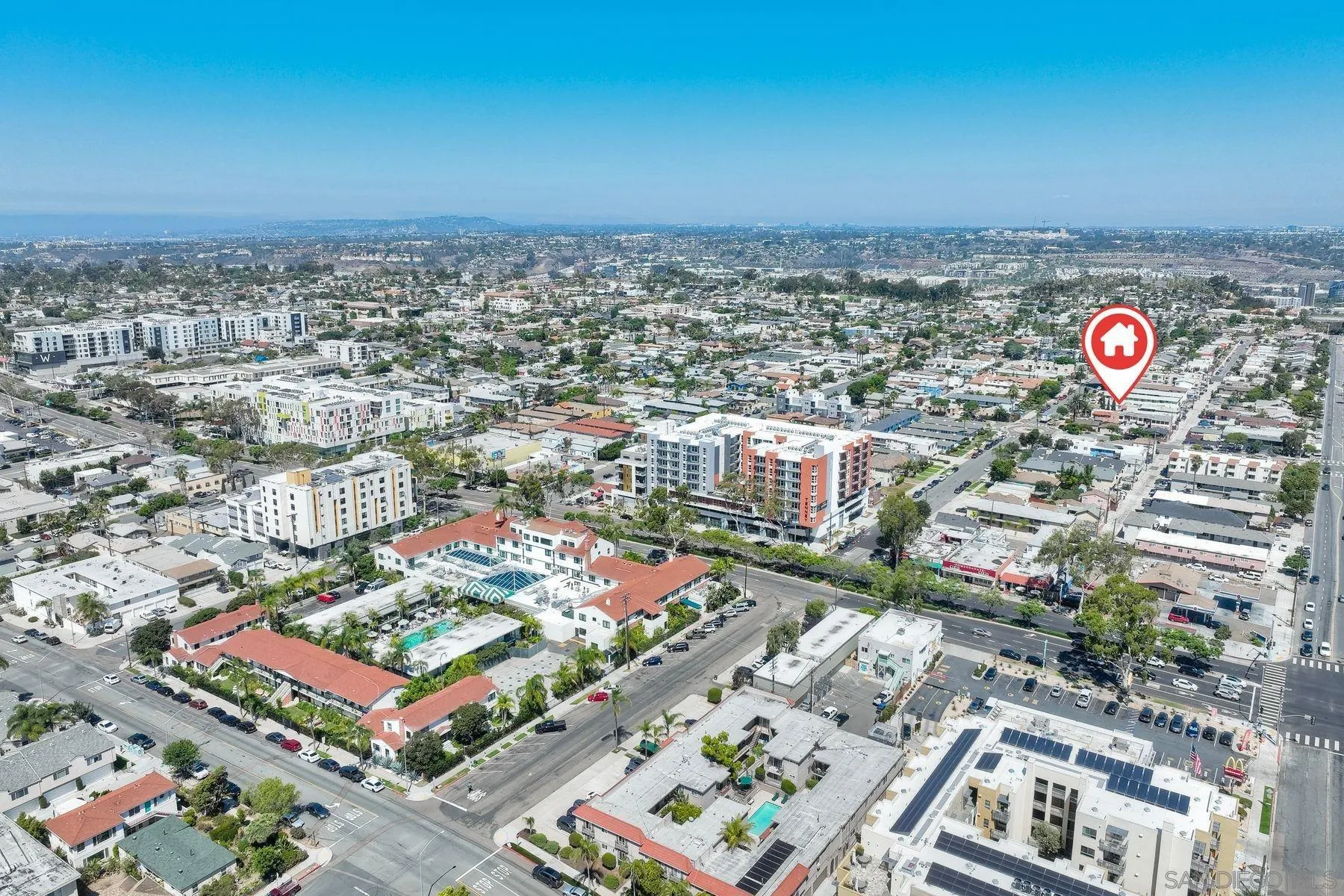 https://cdn.realtyfeed.com/cdn/127/250038120/e49146ebe813cb6178adcc55c63c6381.webp