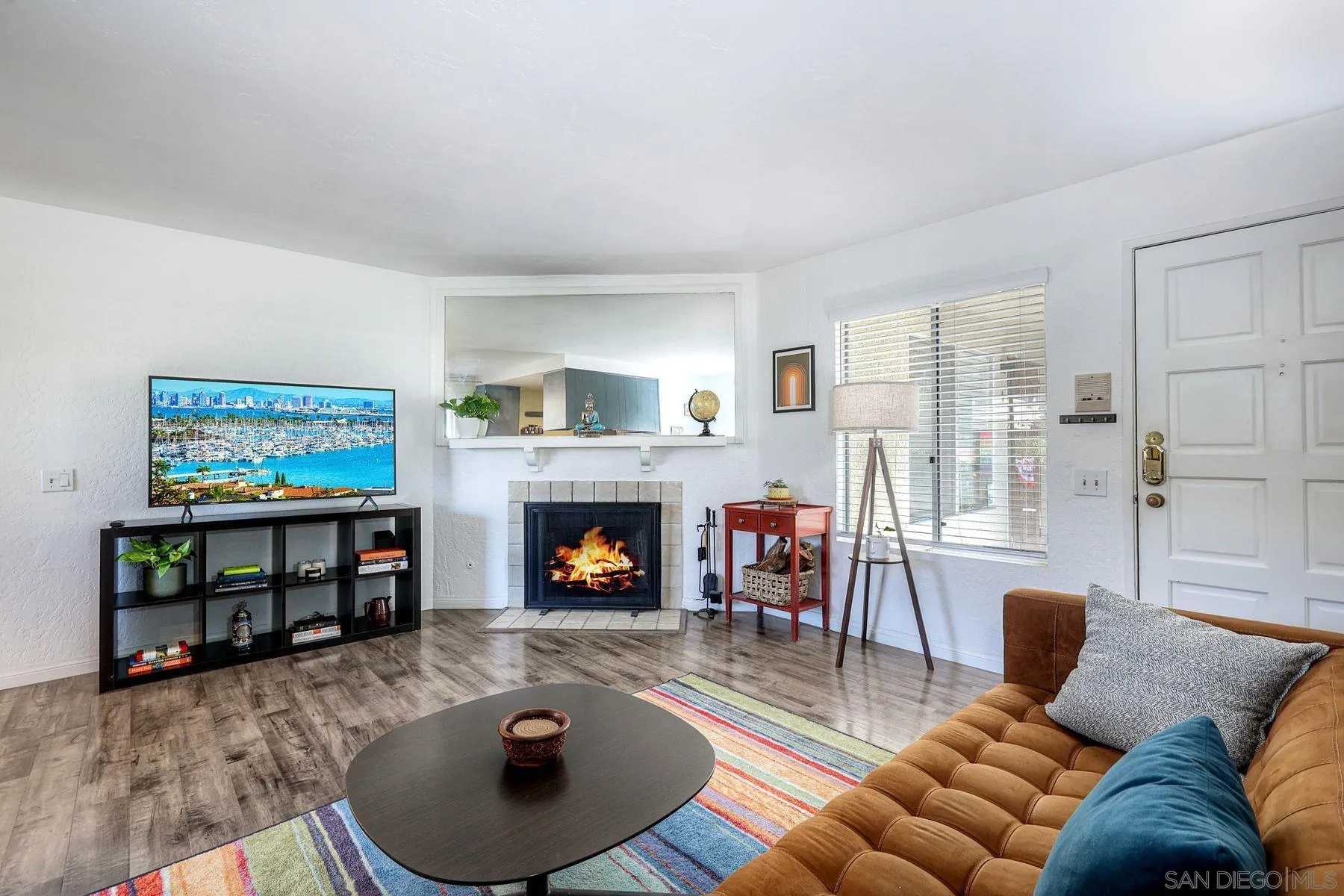 https://cdn.realtyfeed.com/cdn/127/250038120/e72d5710892396d8caf213b7c021339c.webp