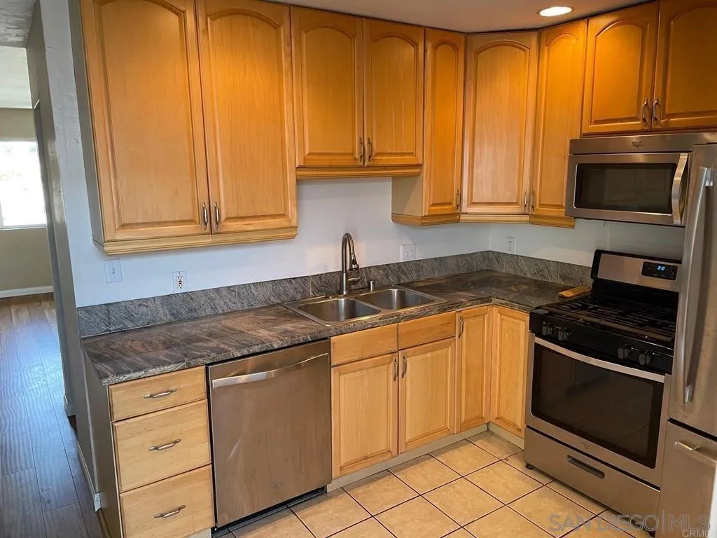 Photo #6: 250038122 Listing 