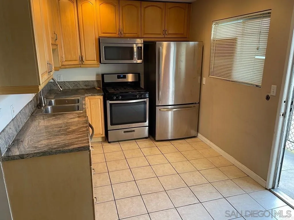 Photo #5: 250038122 Listing 