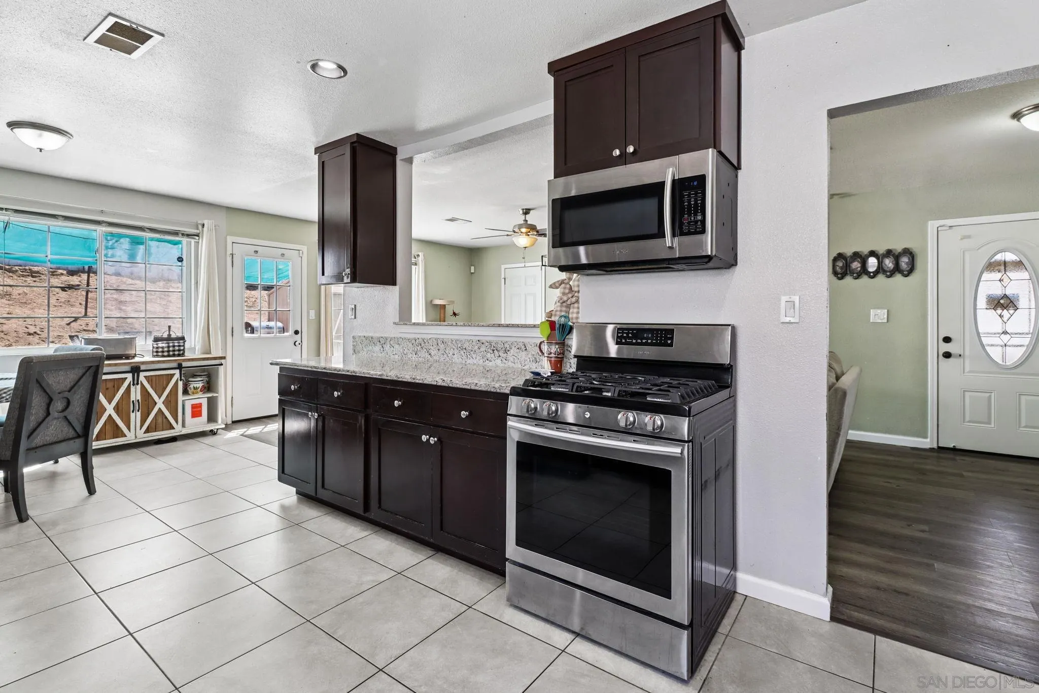 https://cdn.realtyfeed.com/cdn/127/250038124/c1a3d11ebd3f2ce930632af52de7243a.webp