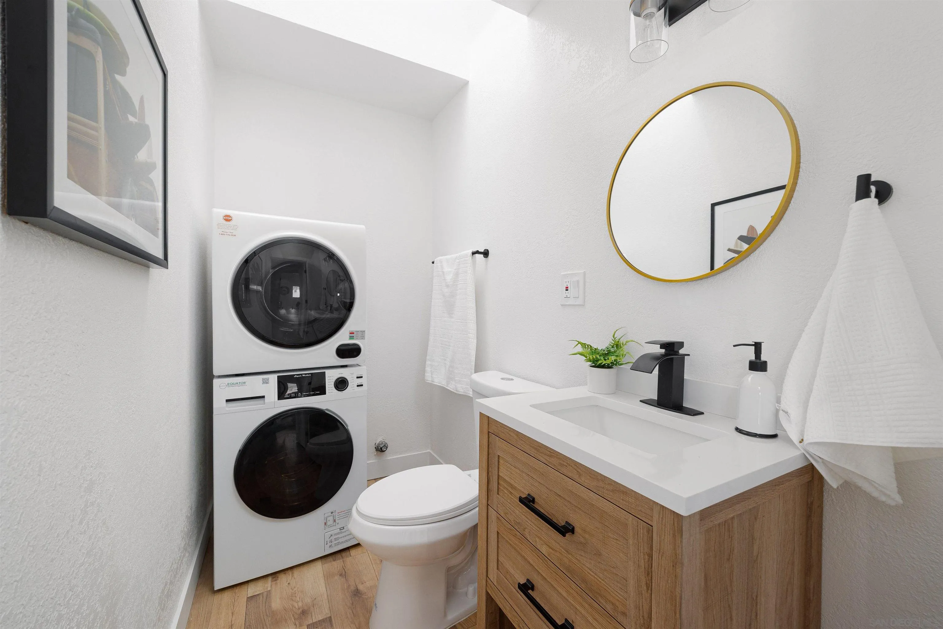 https://cdn.realtyfeed.com/cdn/127/250038125/536198cbe6af729dd471951760ef49ba.webp