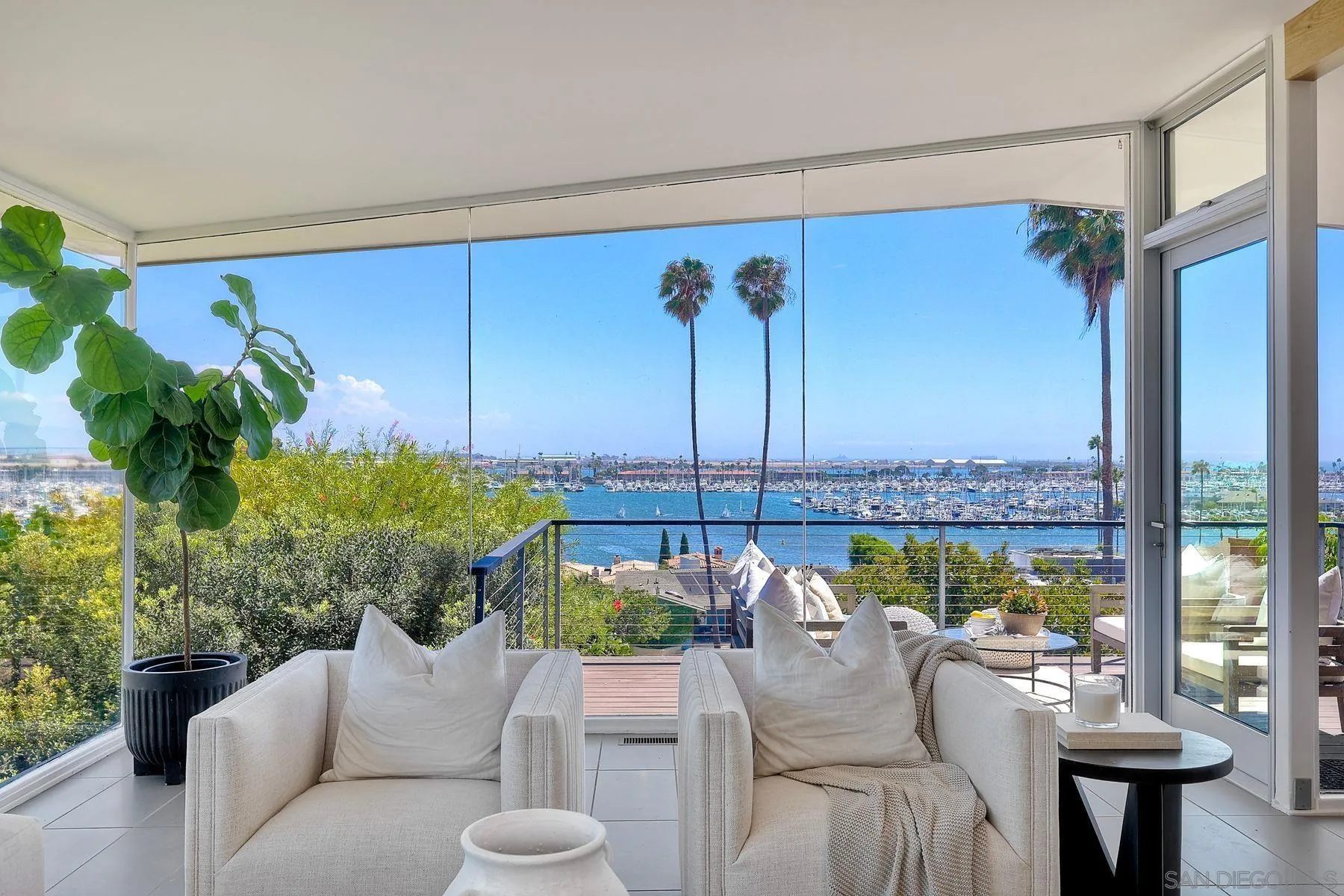 https://cdn.realtyfeed.com/cdn/127/250038126/230511aaaab704d071e33be71af45b3d.webp