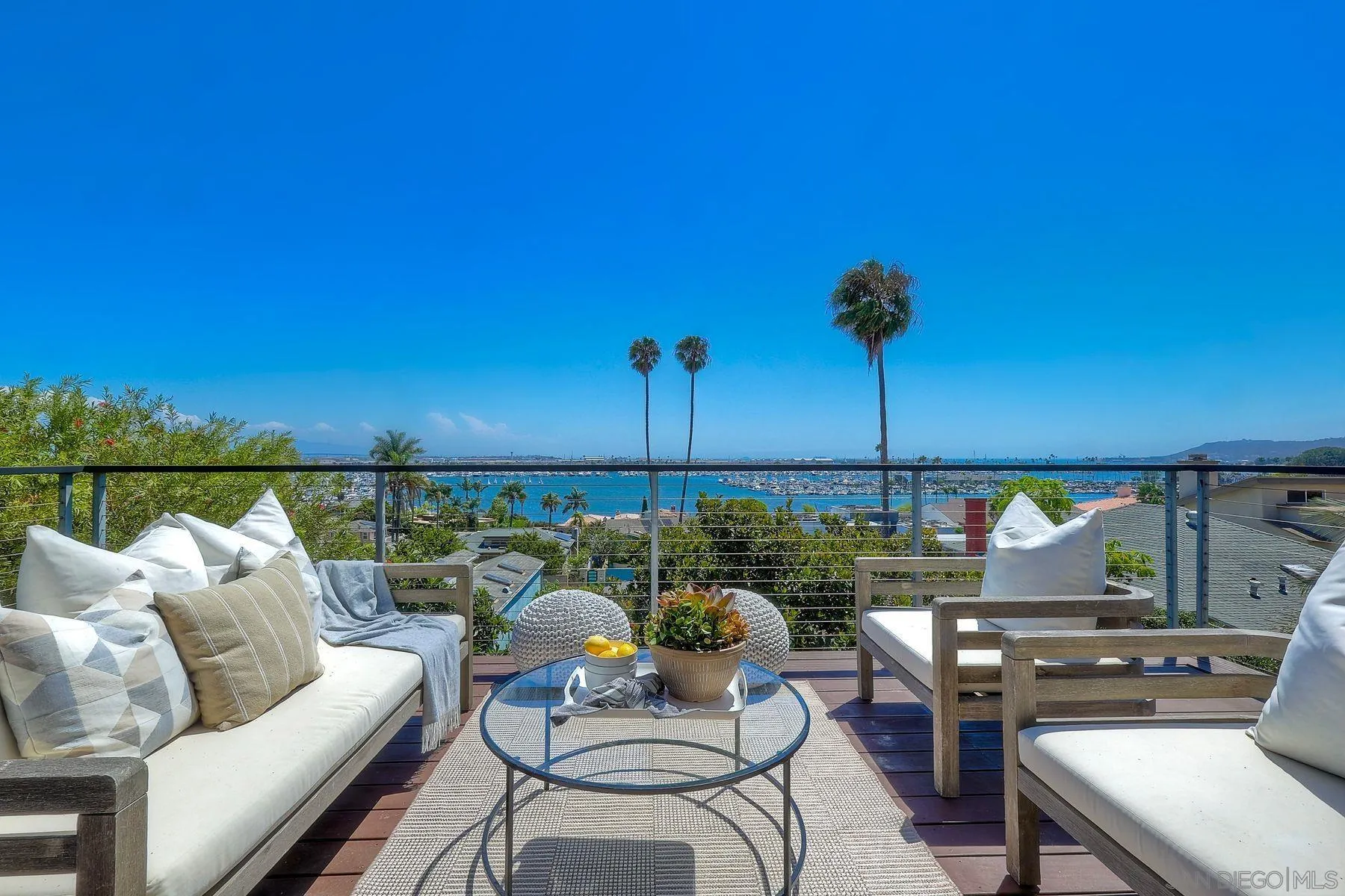 https://cdn.realtyfeed.com/cdn/127/250038126/8b50fbfb904828aa319bf7ea810d3860.webp