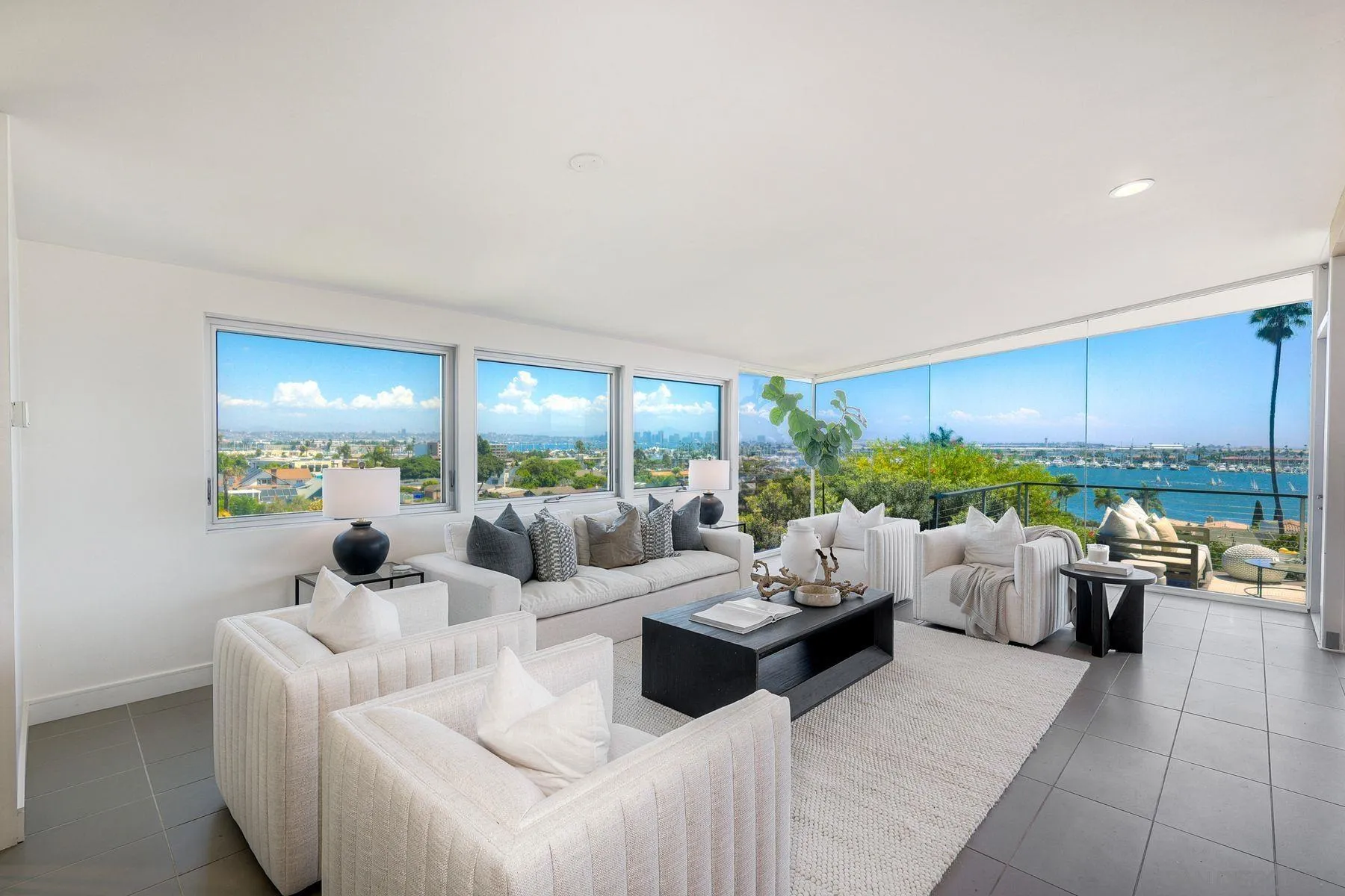https://cdn.realtyfeed.com/cdn/127/250038126/a1947ed67ac8382fcf4ca4f836a5b3da.webp