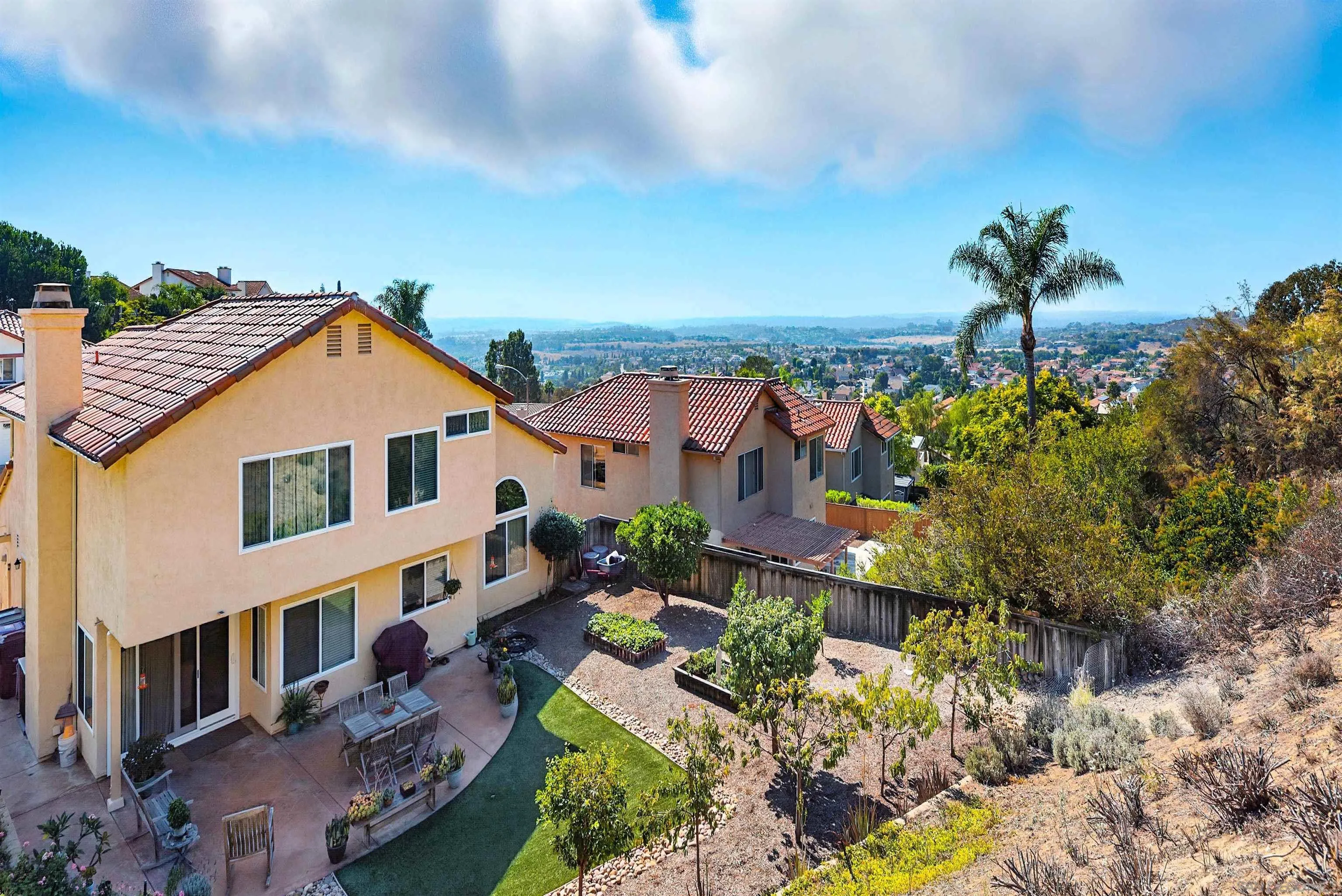 https://cdn.realtyfeed.com/cdn/127/250038127/2411b79033be1adf0c2c7673463b34f9.webp